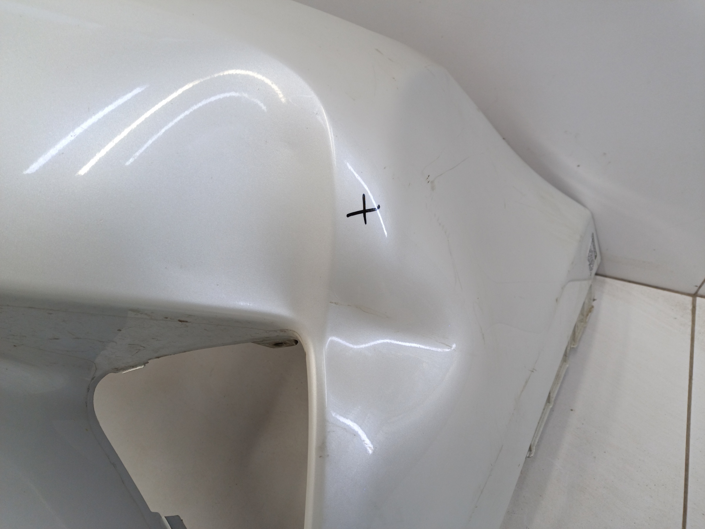 Бампер передний Toyota RAV4 CA40 Restail