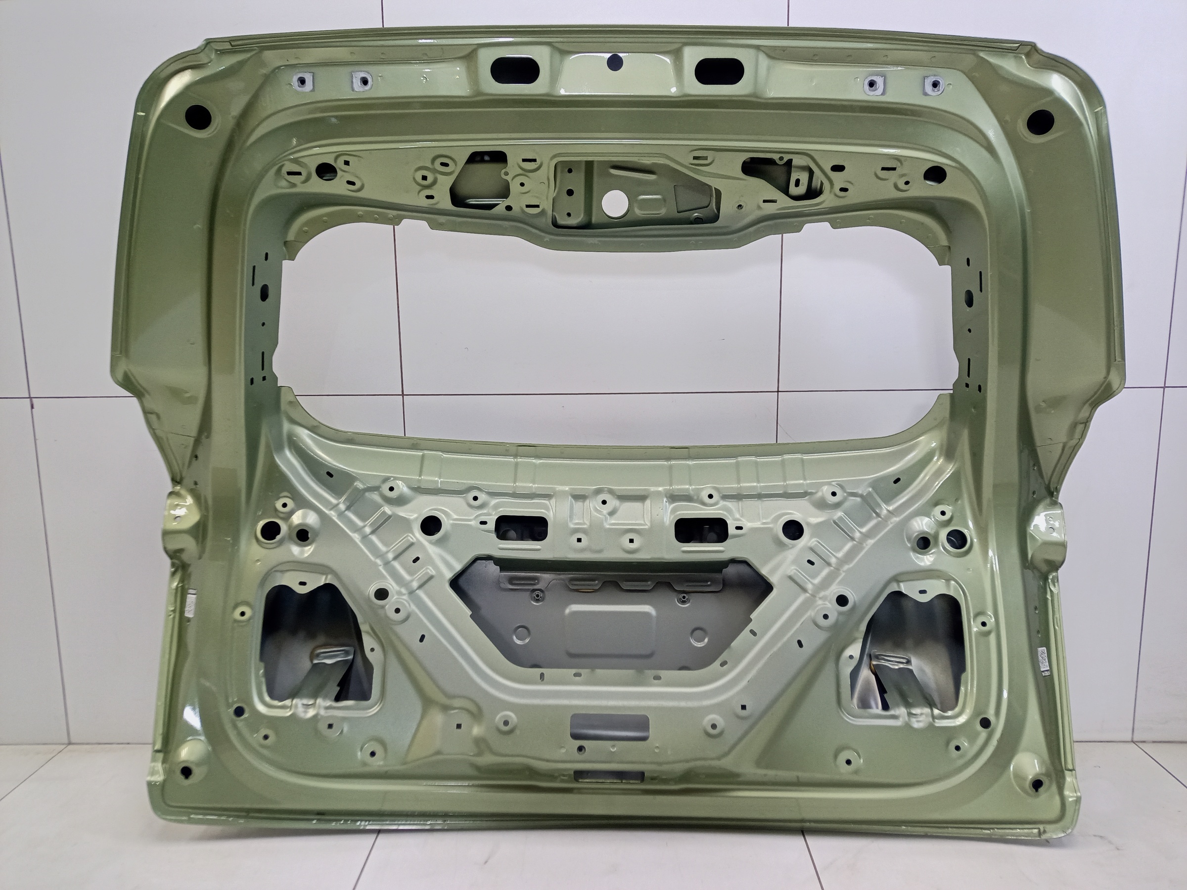 Крышка багажника Jaecoo J7