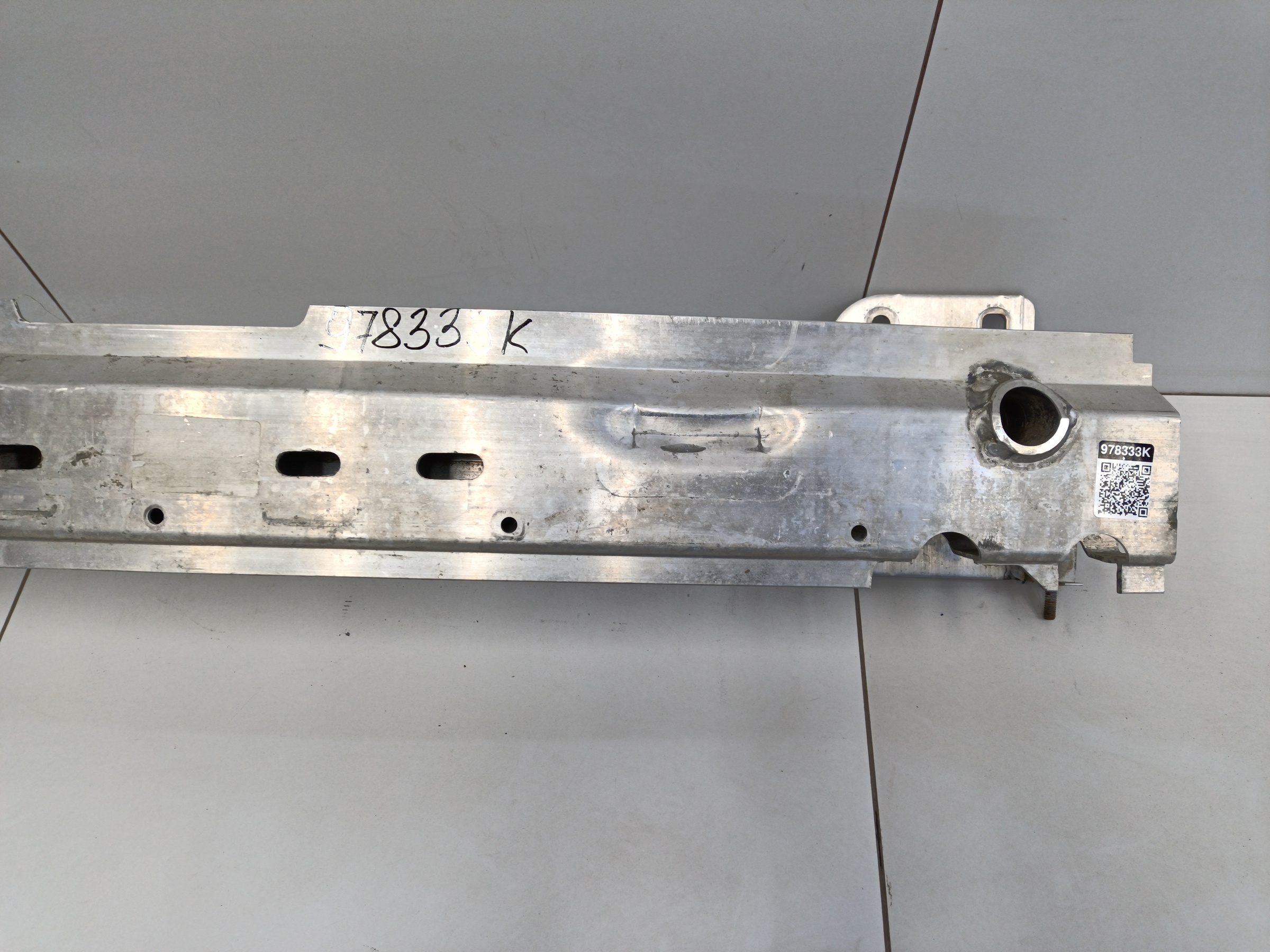 Усилитель заднего бампера BMW X7 G07