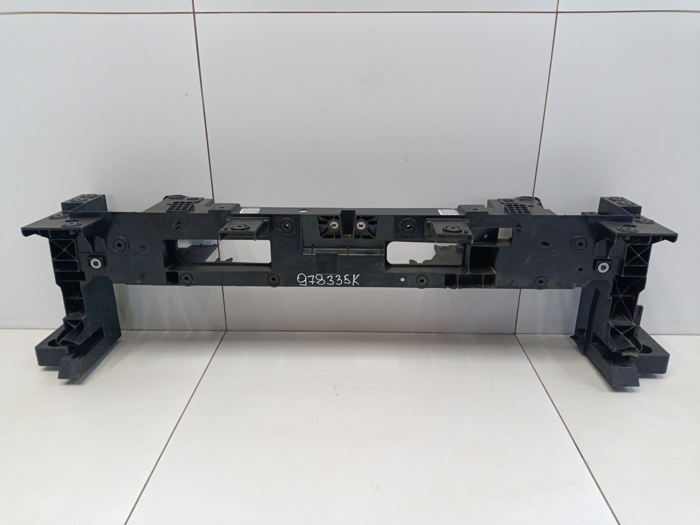 Панель передняя Geely Monjaro