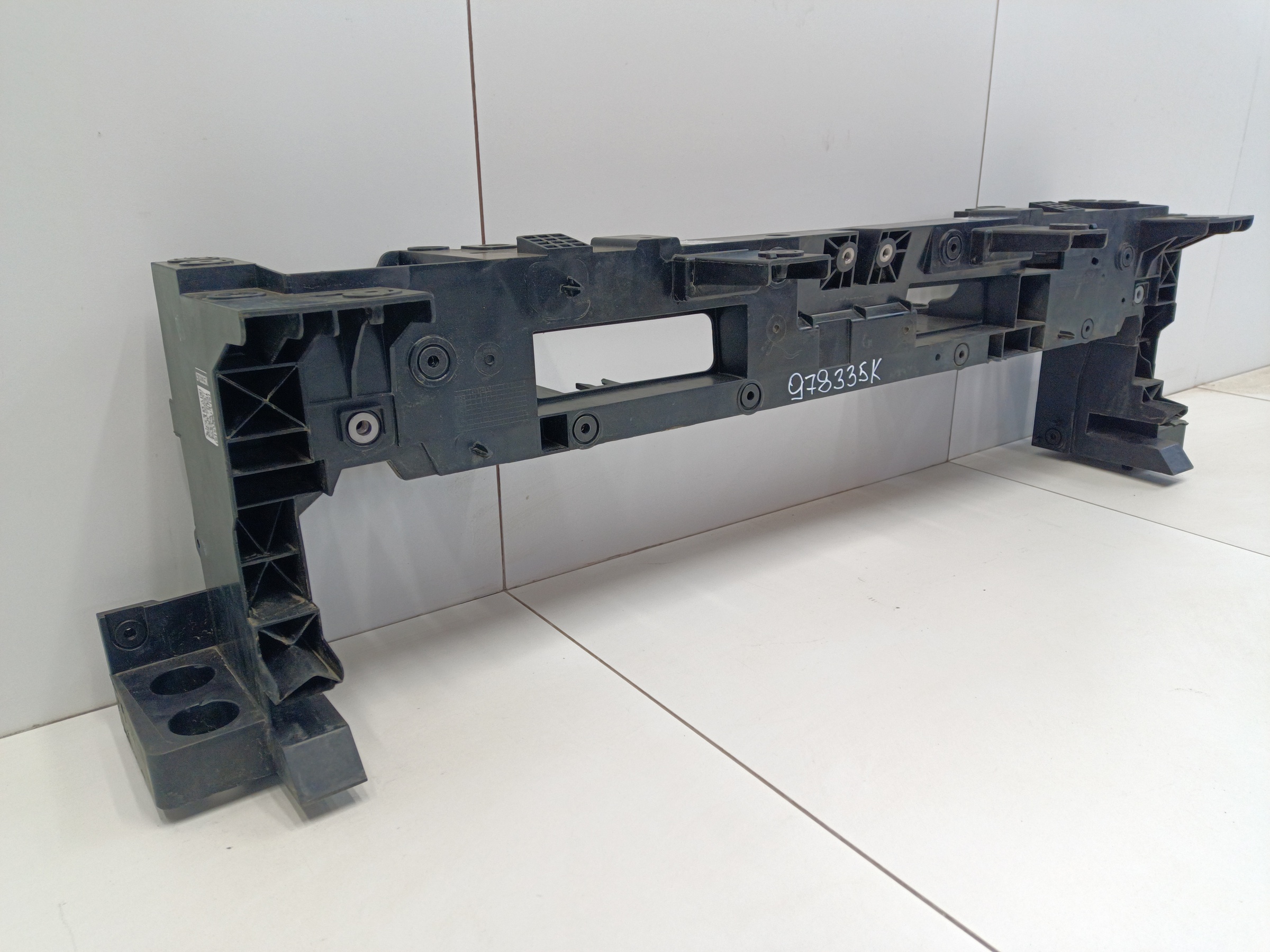 Панель передняя Geely Monjaro