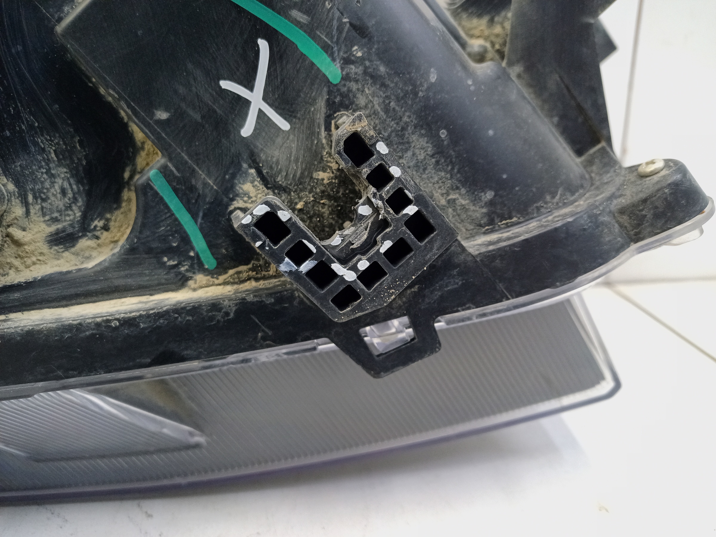 Фара передняя левая Great Wall Poer LED