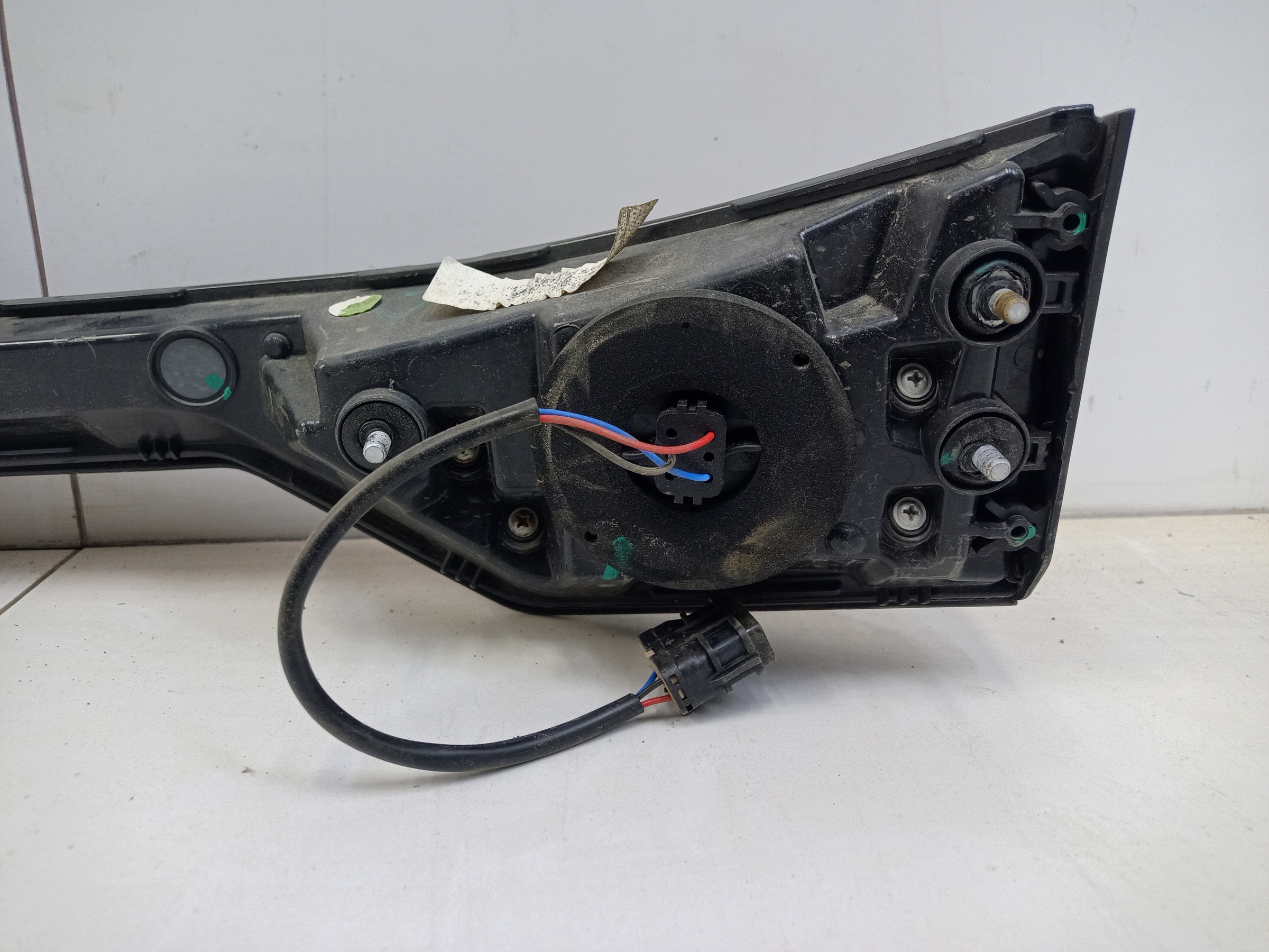 Фонарь задний центральный крышки багажника Москвич 3