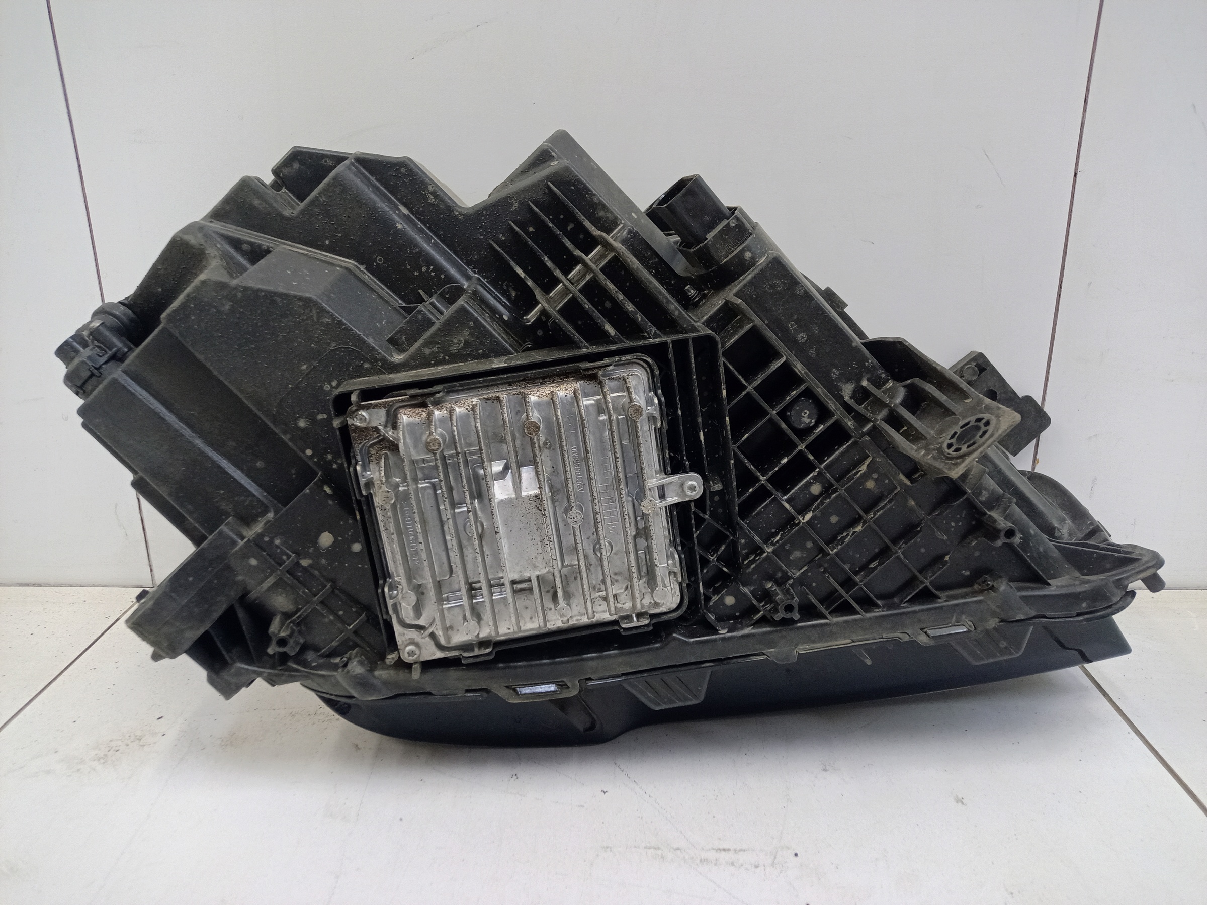 Фара передняя левая Geely Monjaro LED