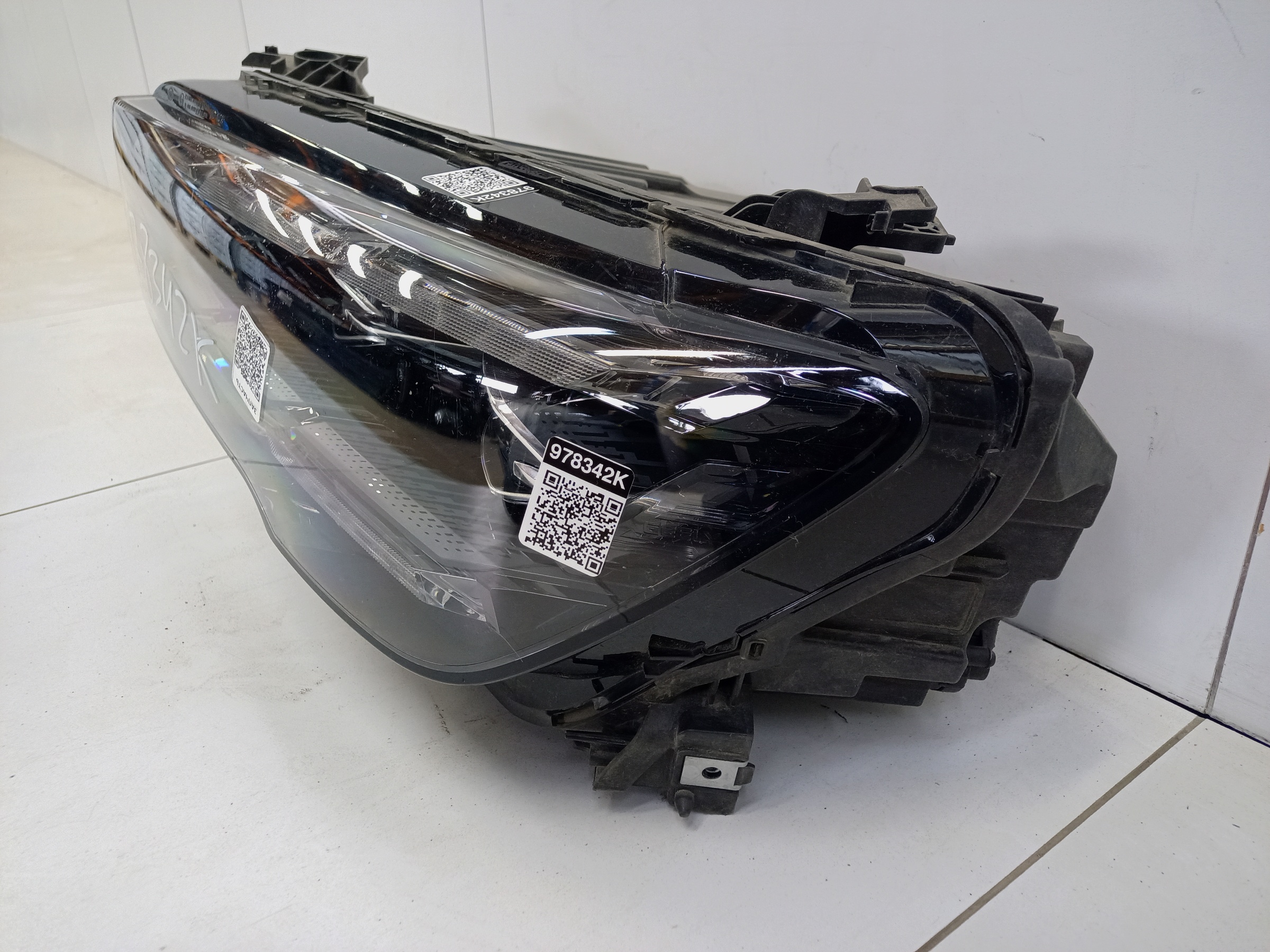 Фара передняя левая Geely Monjaro LED