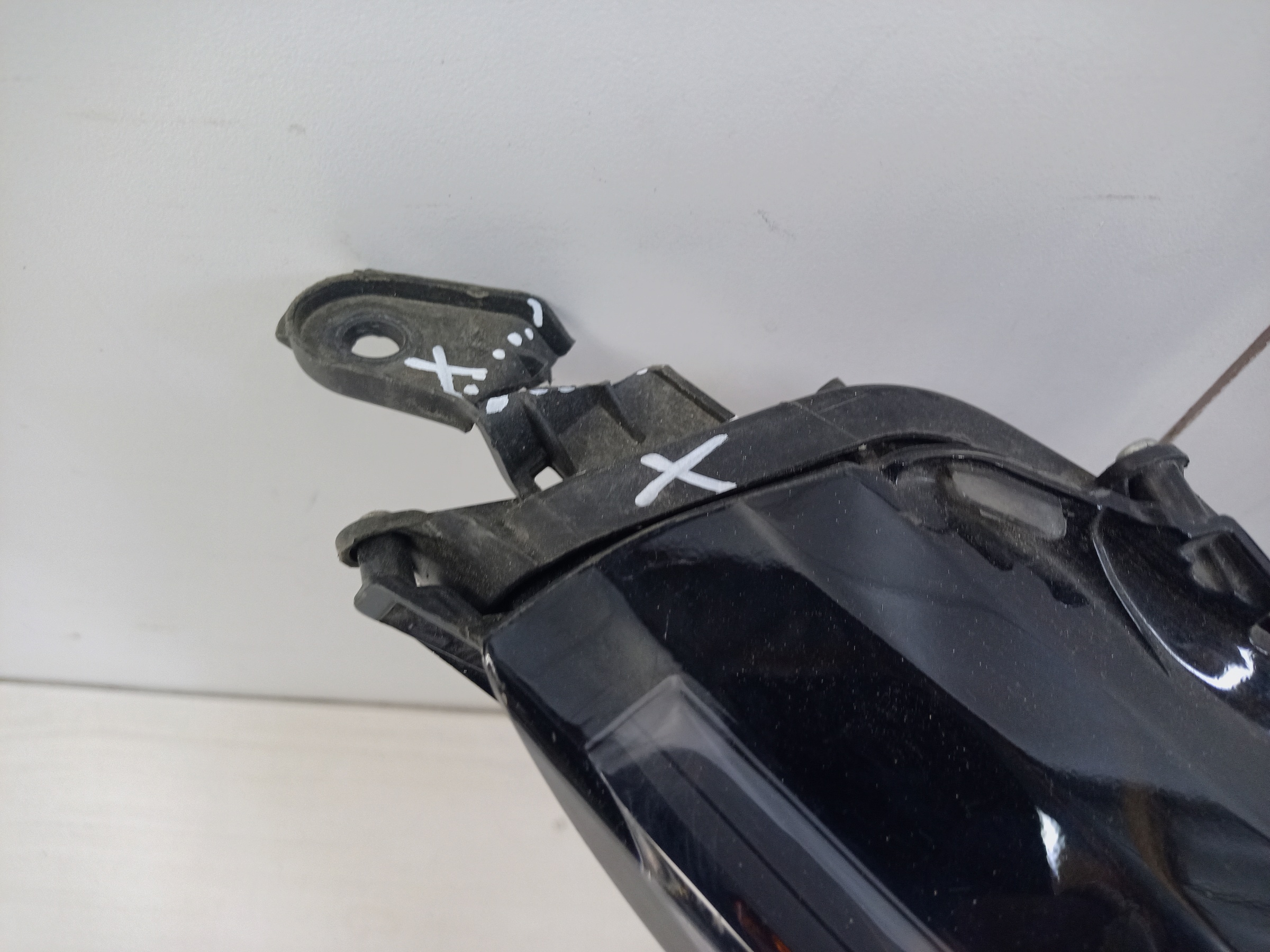 Фара передняя правая Lexus RX 4 Restail LED