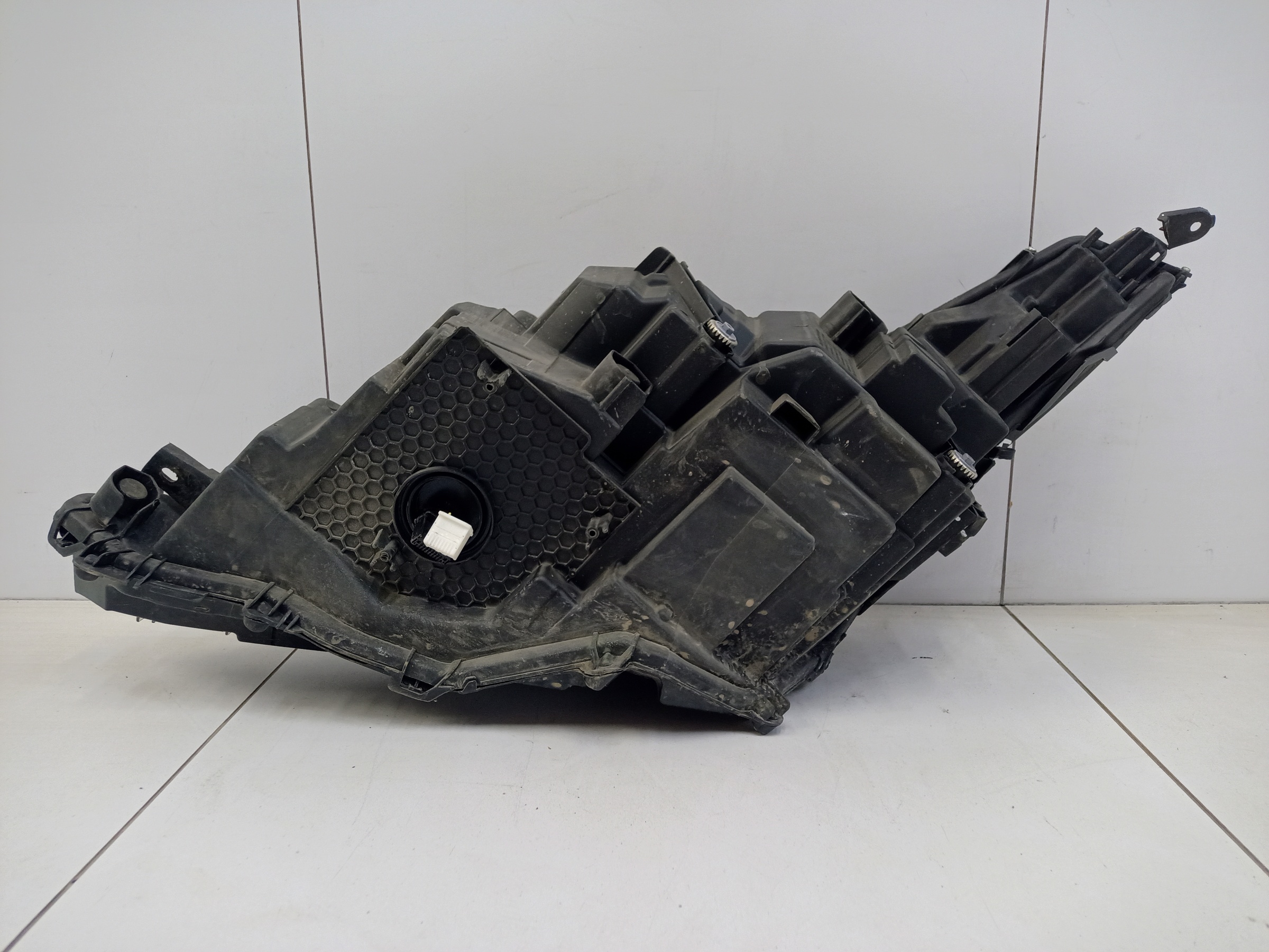 Фара передняя правая Lexus RX 4 Restail LED