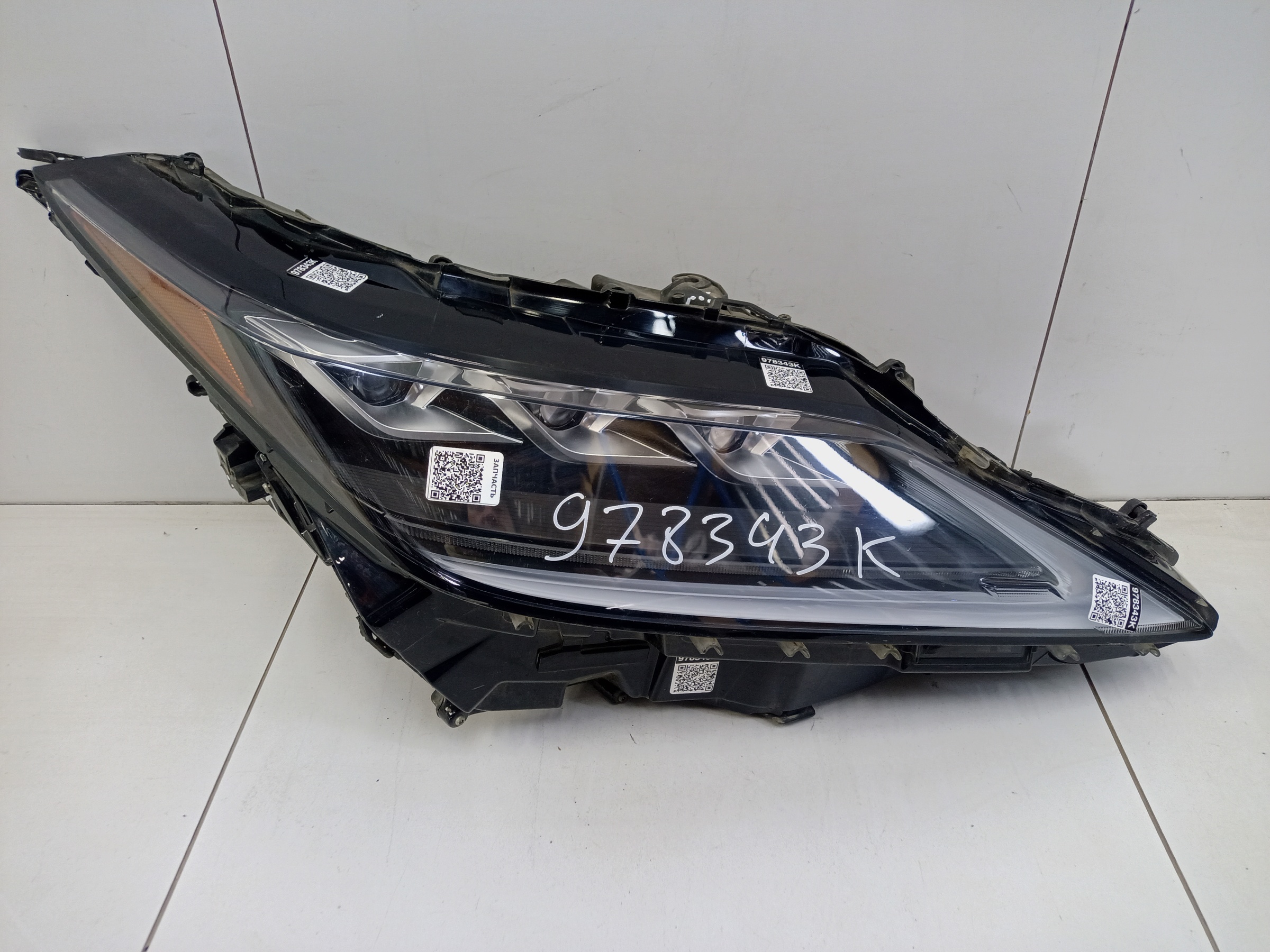 Фара передняя правая Lexus RX 4 Restail LED