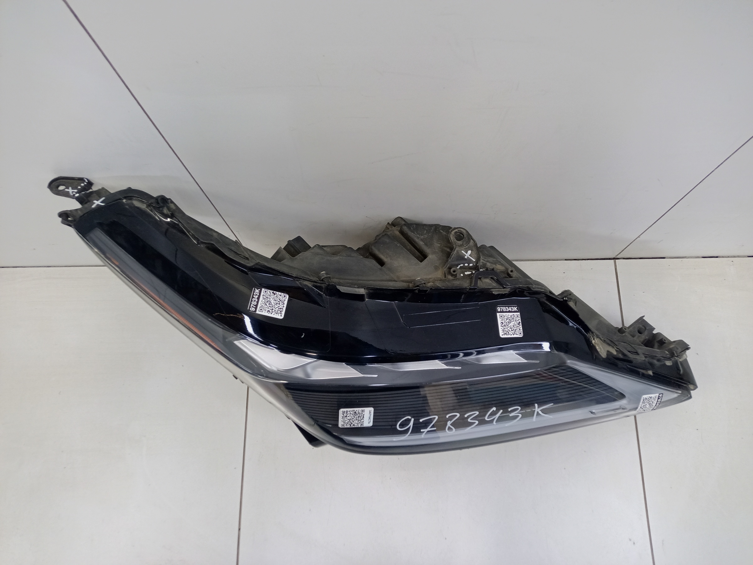 Фара передняя правая Lexus RX 4 Restail LED