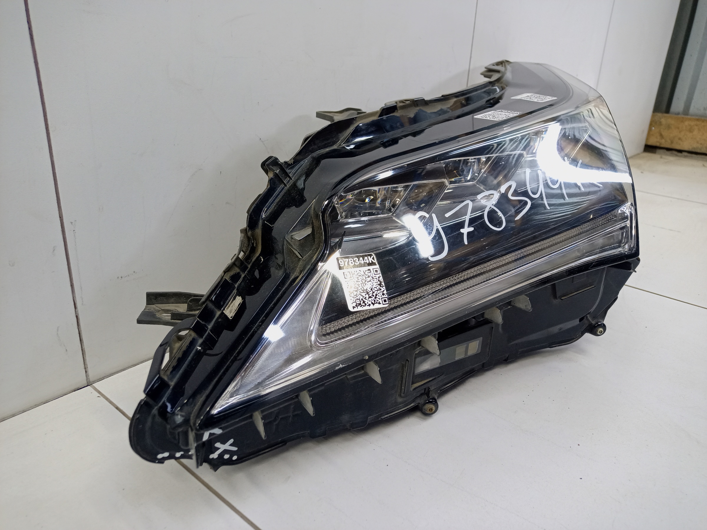 Фара передняя левая Lexus RX 4 LED c ДХО под 1 блок