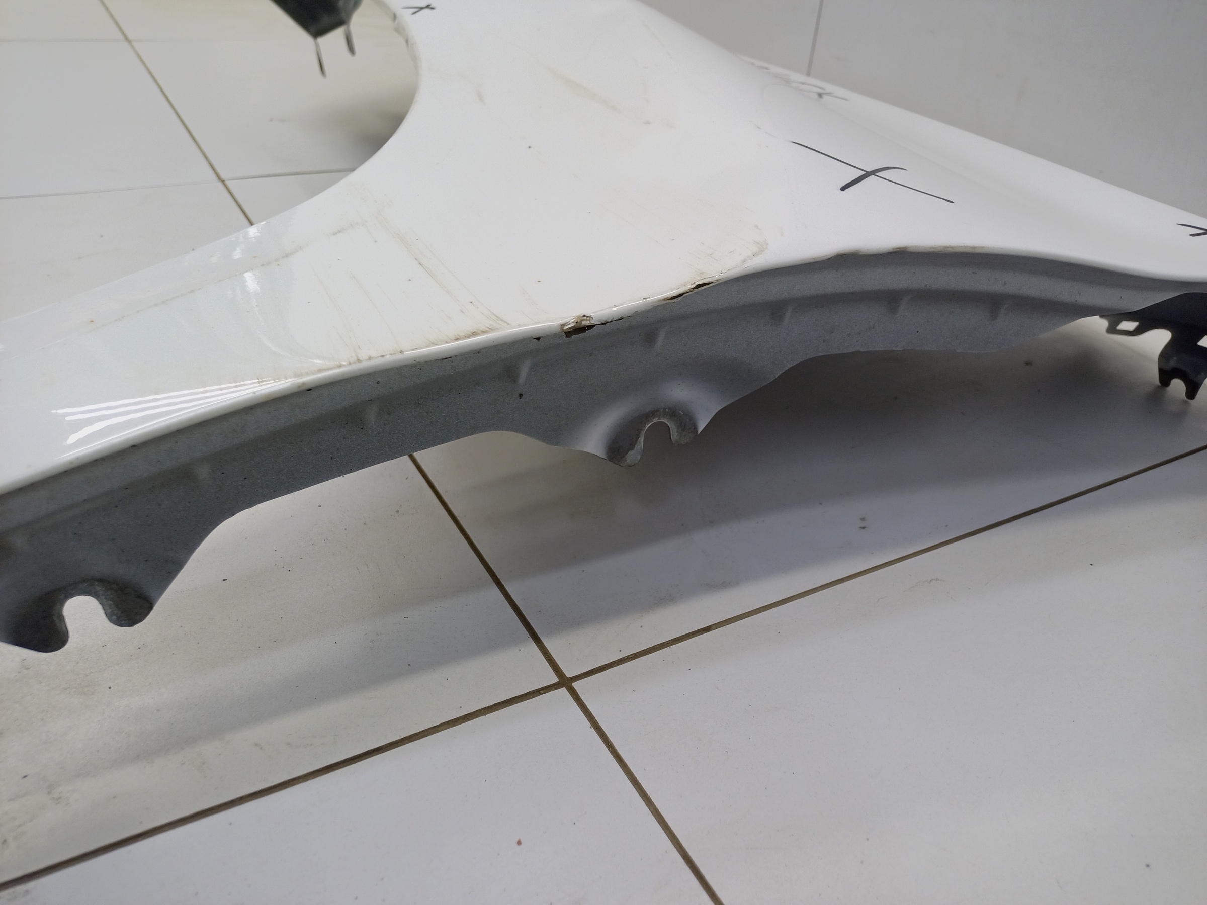 Крыло переднее левое Exeed VX