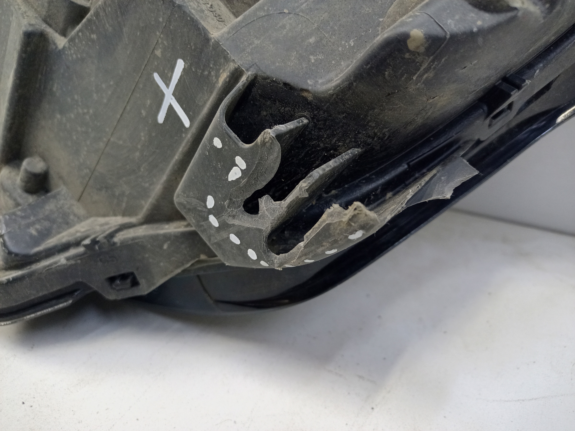 Фара передняя правая Land Rover Range Rover 4 ксенон ДХО