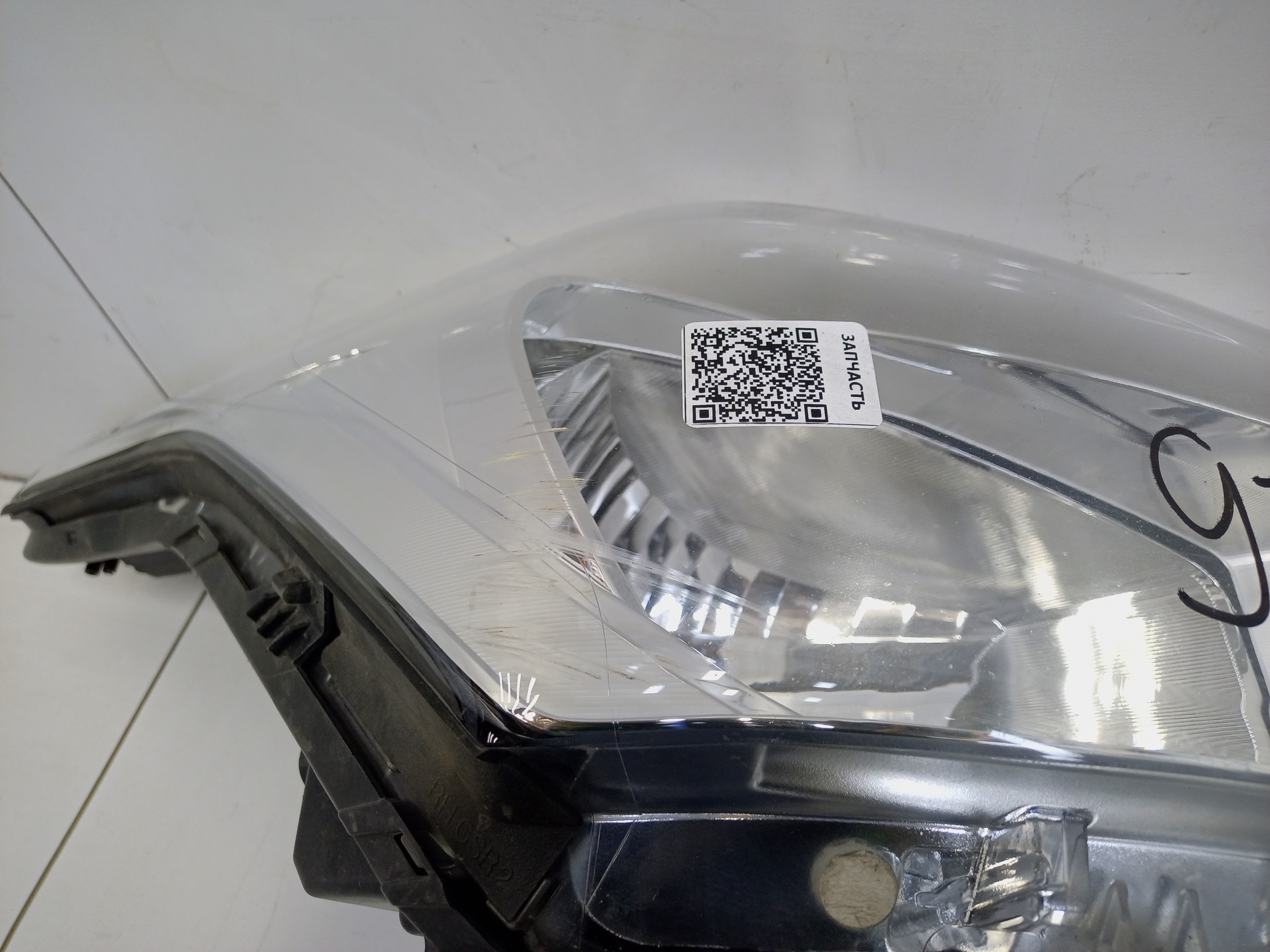 Фара передняя правая Hyundai Creta 1 галоген