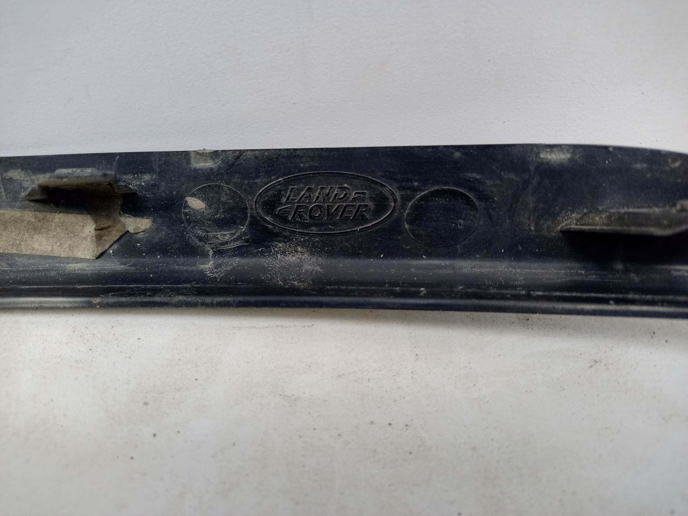 Накладка переднего бампера левая Land Rover Range Rover 4