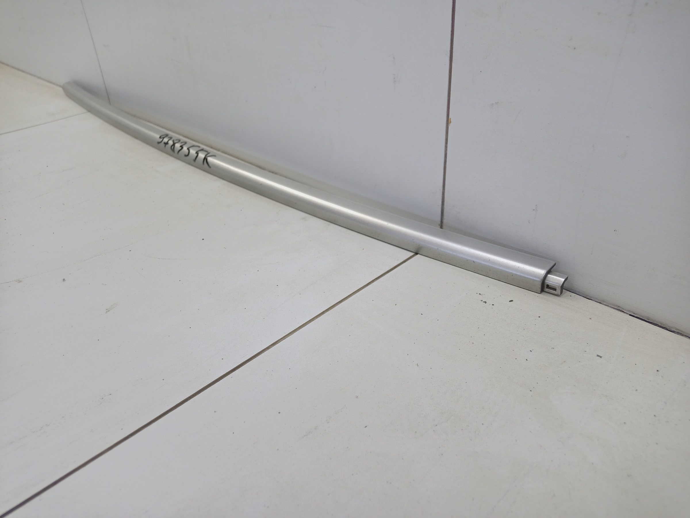 Накладка переднего бампера центральная Land Rover Range Rover 4