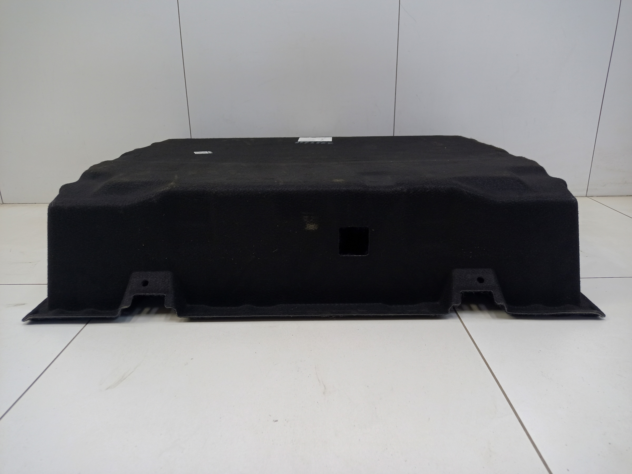 Ящик инструментальный багажника BMW X1 F48