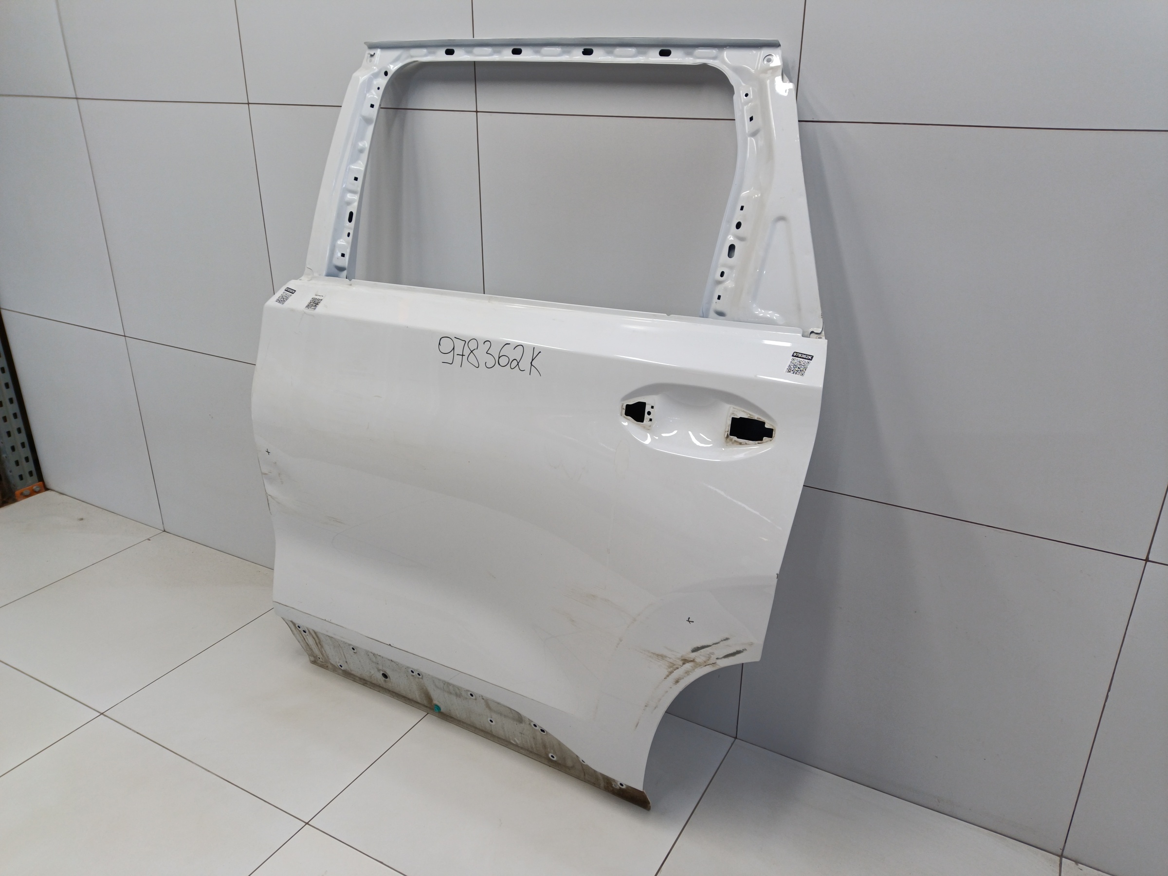 Дверь задняя левая Exeed VX