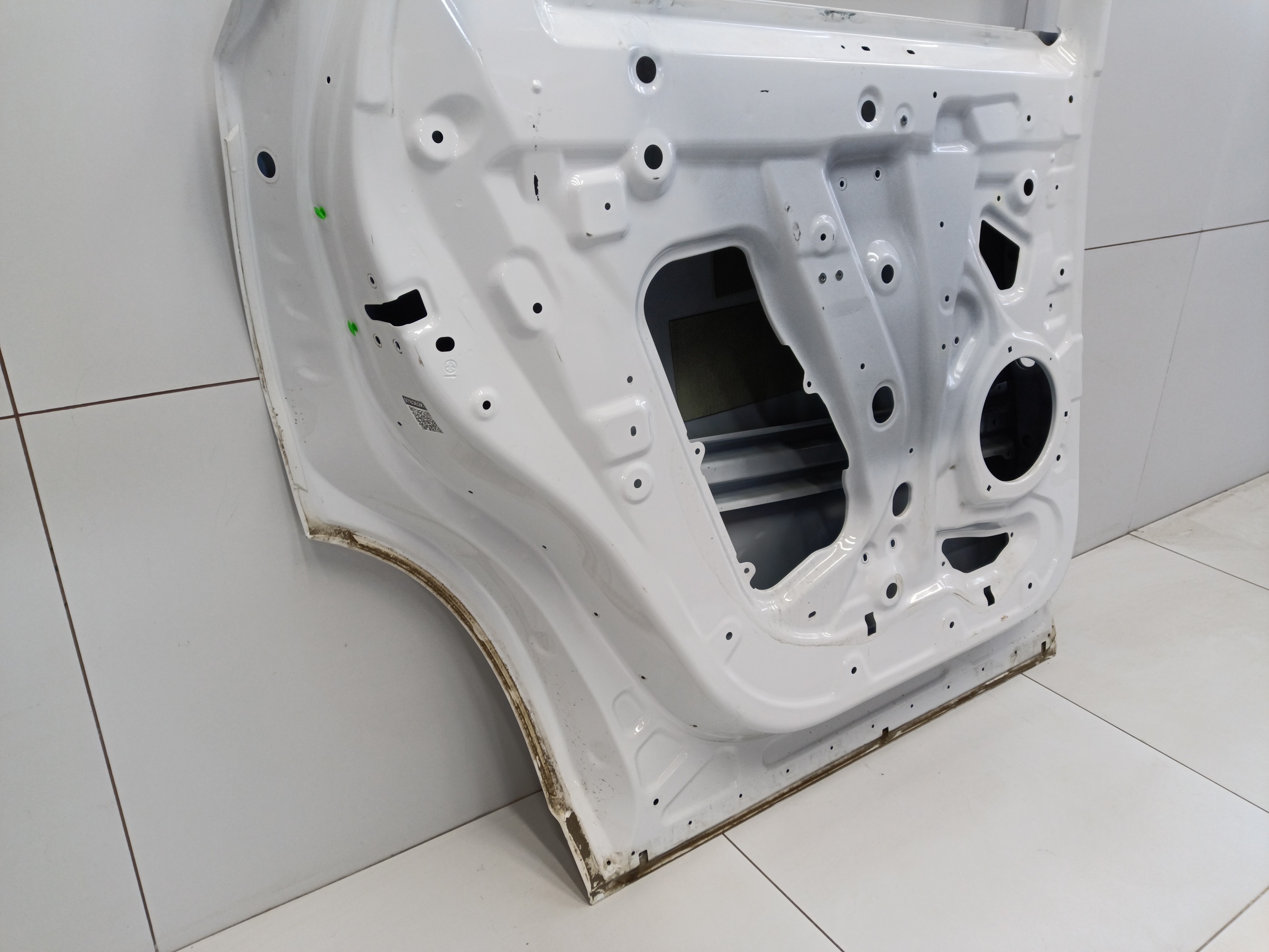 Дверь задняя левая Exeed VX