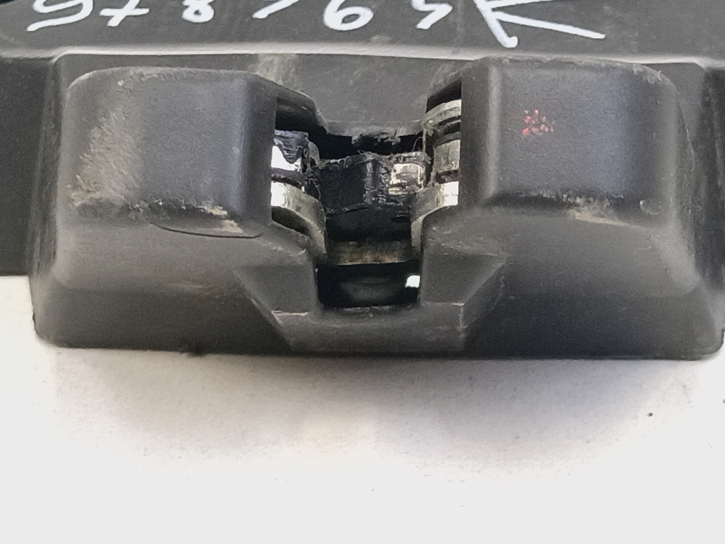 Замок крышки багажника Chery Arrizo 8