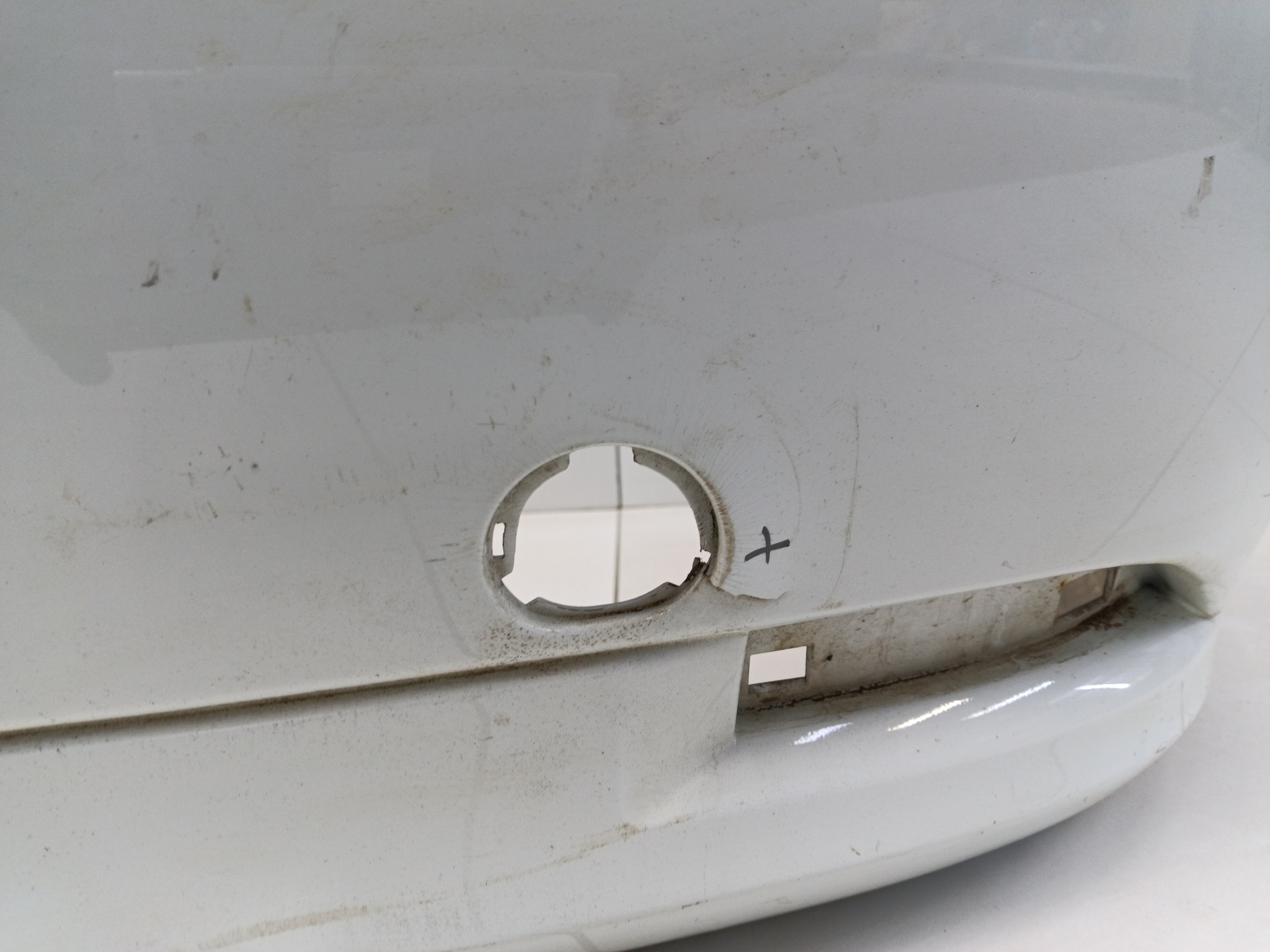 Бампер задний Renault Logan 2