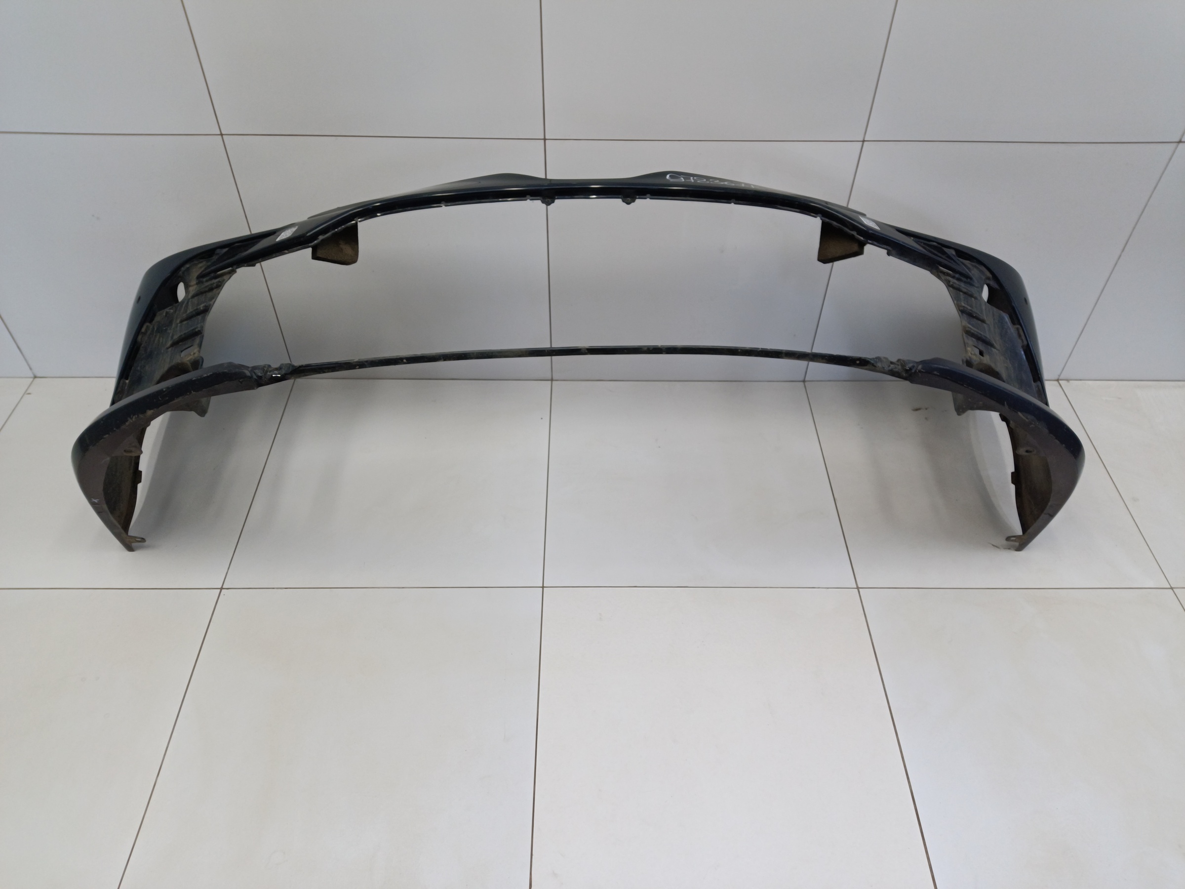 Бампер передний Toyota Camry V70 Restail для Китайского рынка