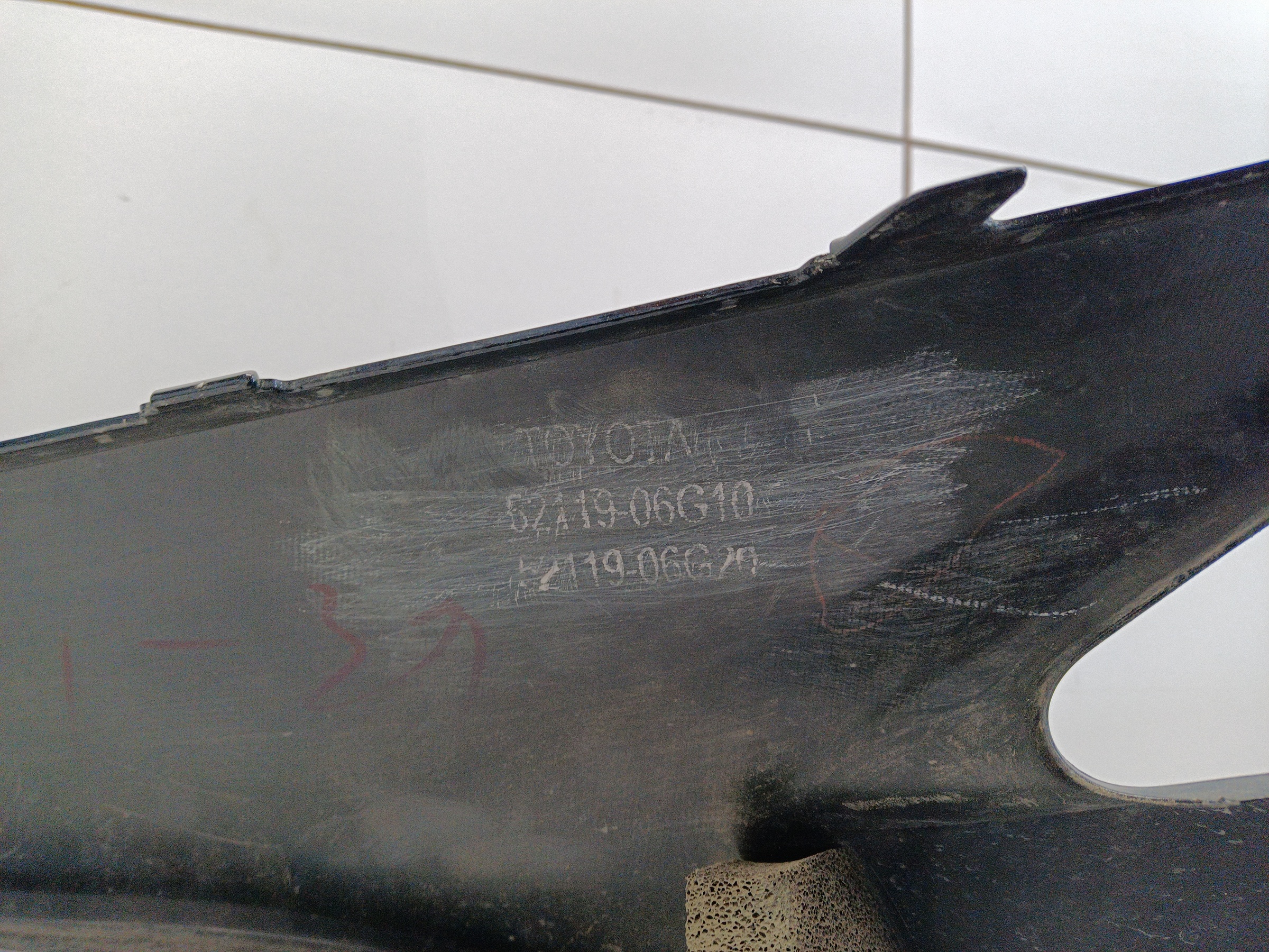 Бампер передний Toyota Camry V70 Restail для Китайского рынка