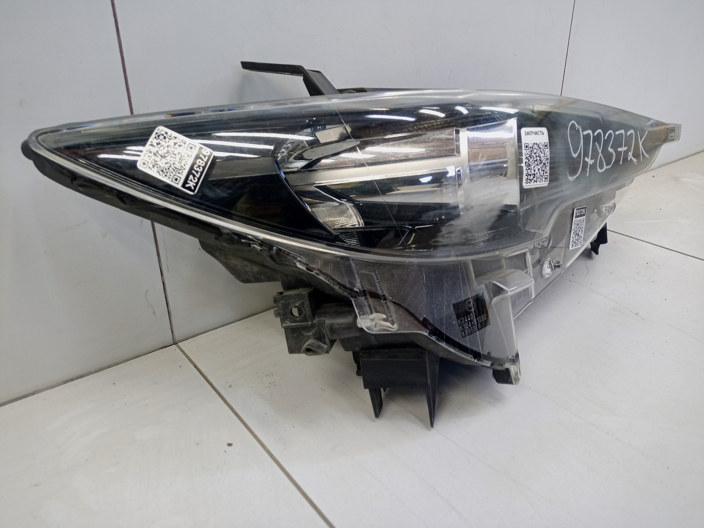 Фара передняя правая Mazda CX-5 2 LED