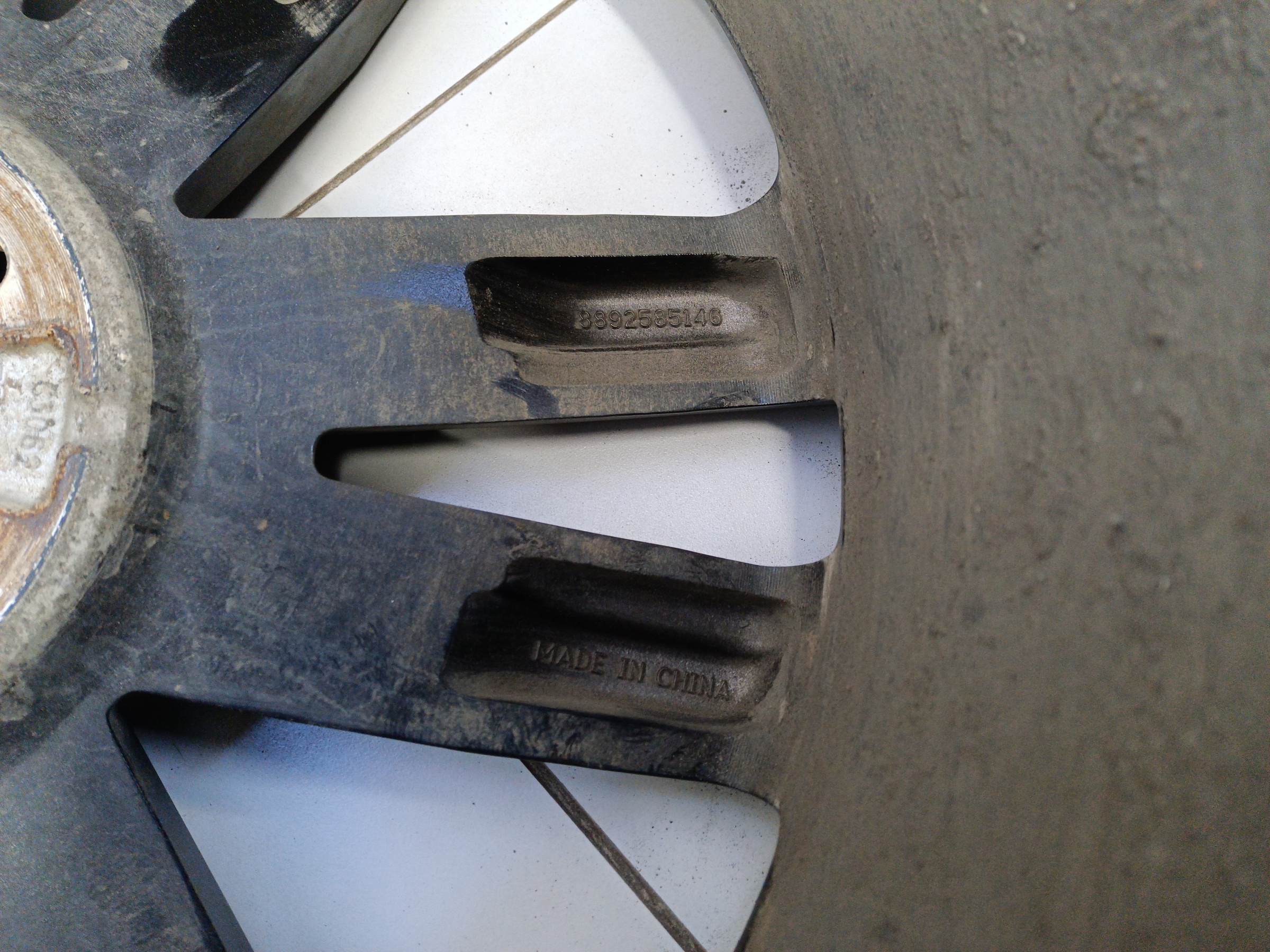 Диск колеса литой Geely Monjaro R20