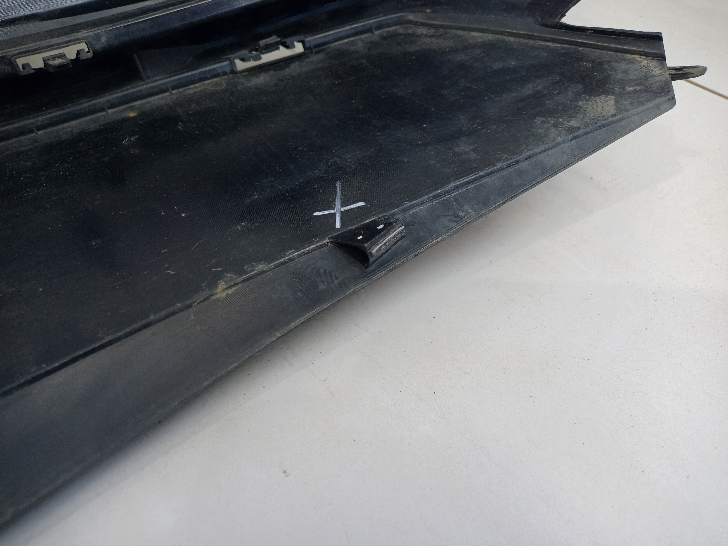 Юбка заднего бампера Geely Monjaro