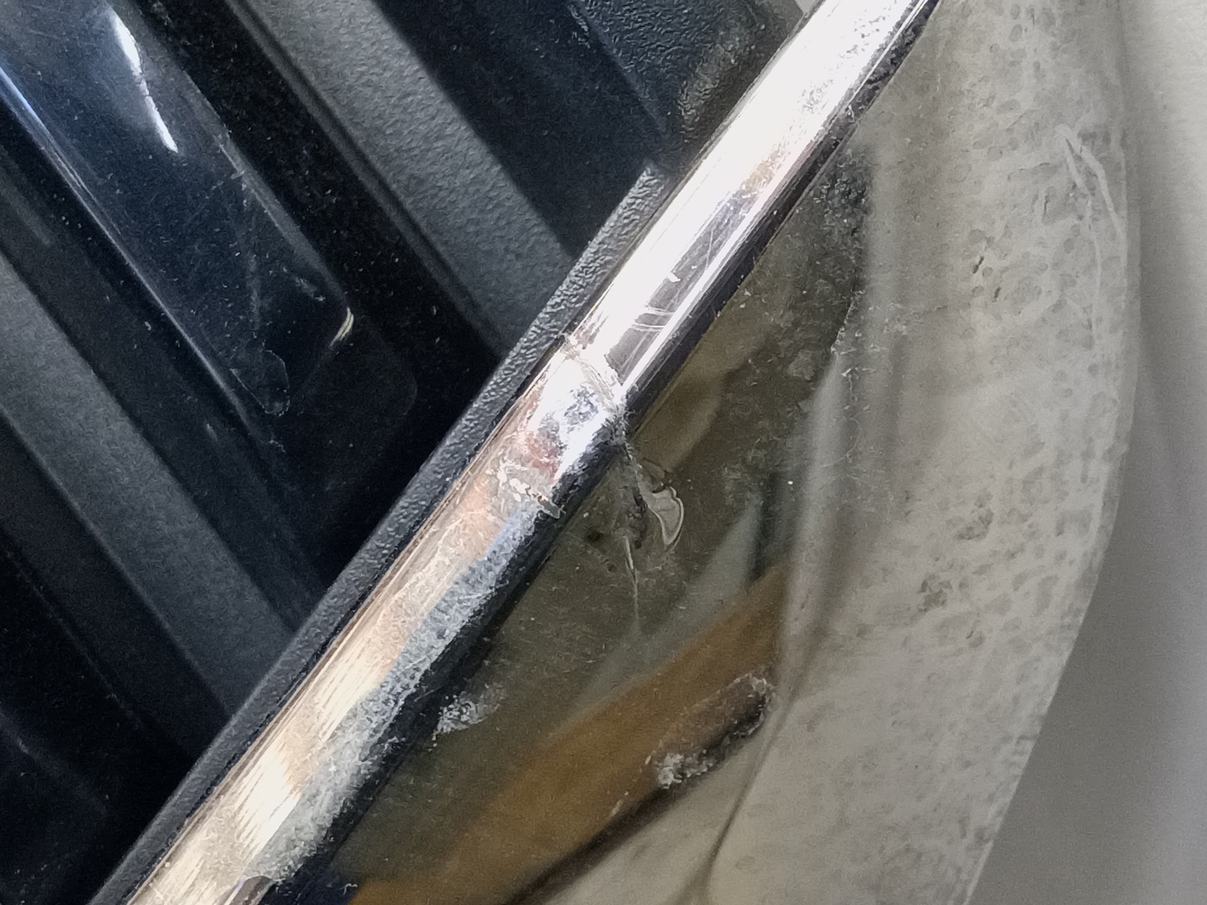 Юбка заднего бампера Geely Monjaro