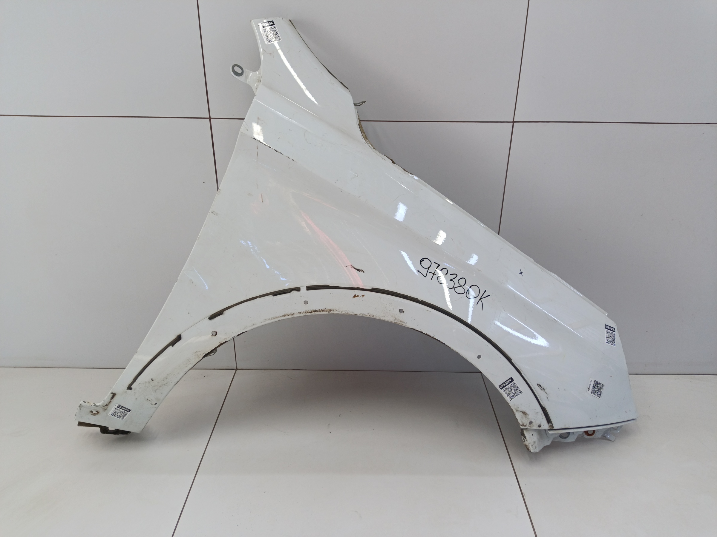 Крыло переднее правое Lada Vesta Cross