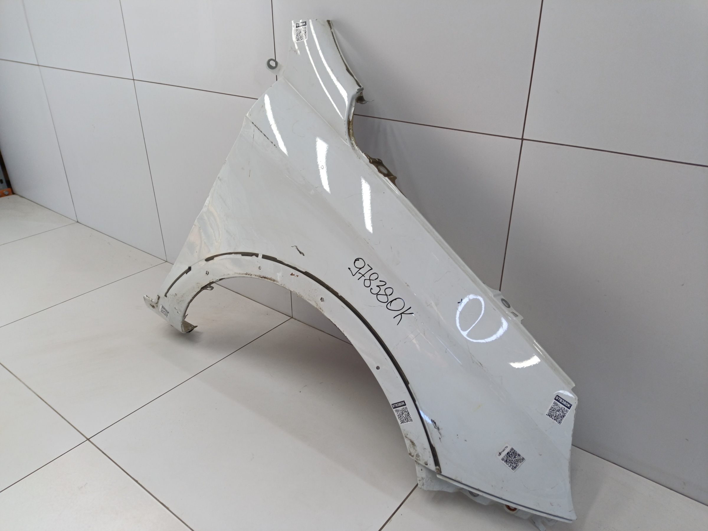 Крыло переднее правое Lada Vesta Cross