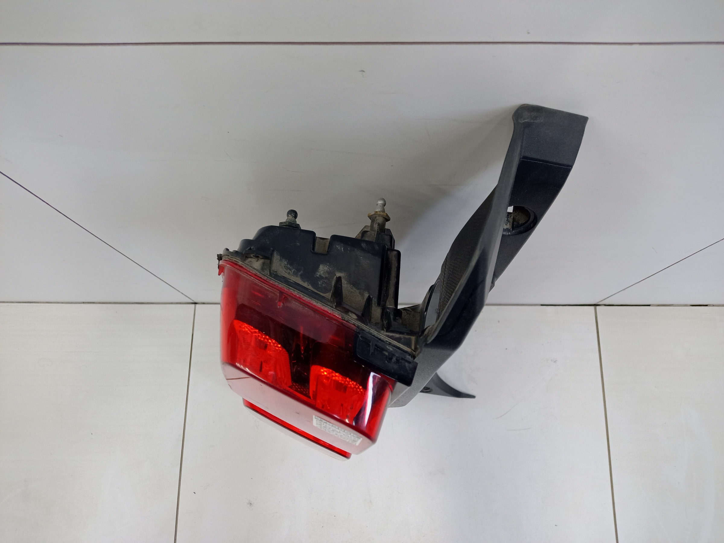 Фонарь задний левый Tank 500 LED