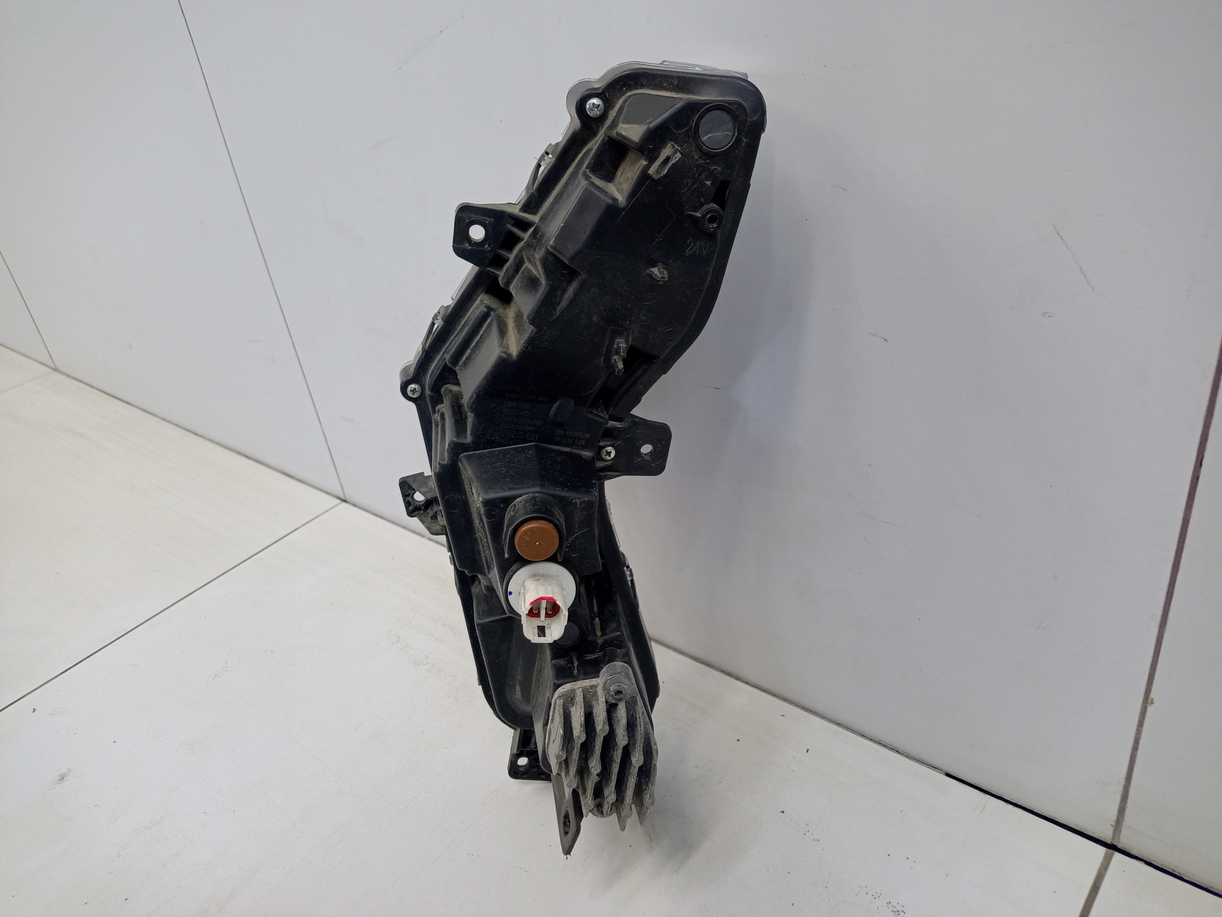 Фара ДХО передняя правая Haval Jolion LED