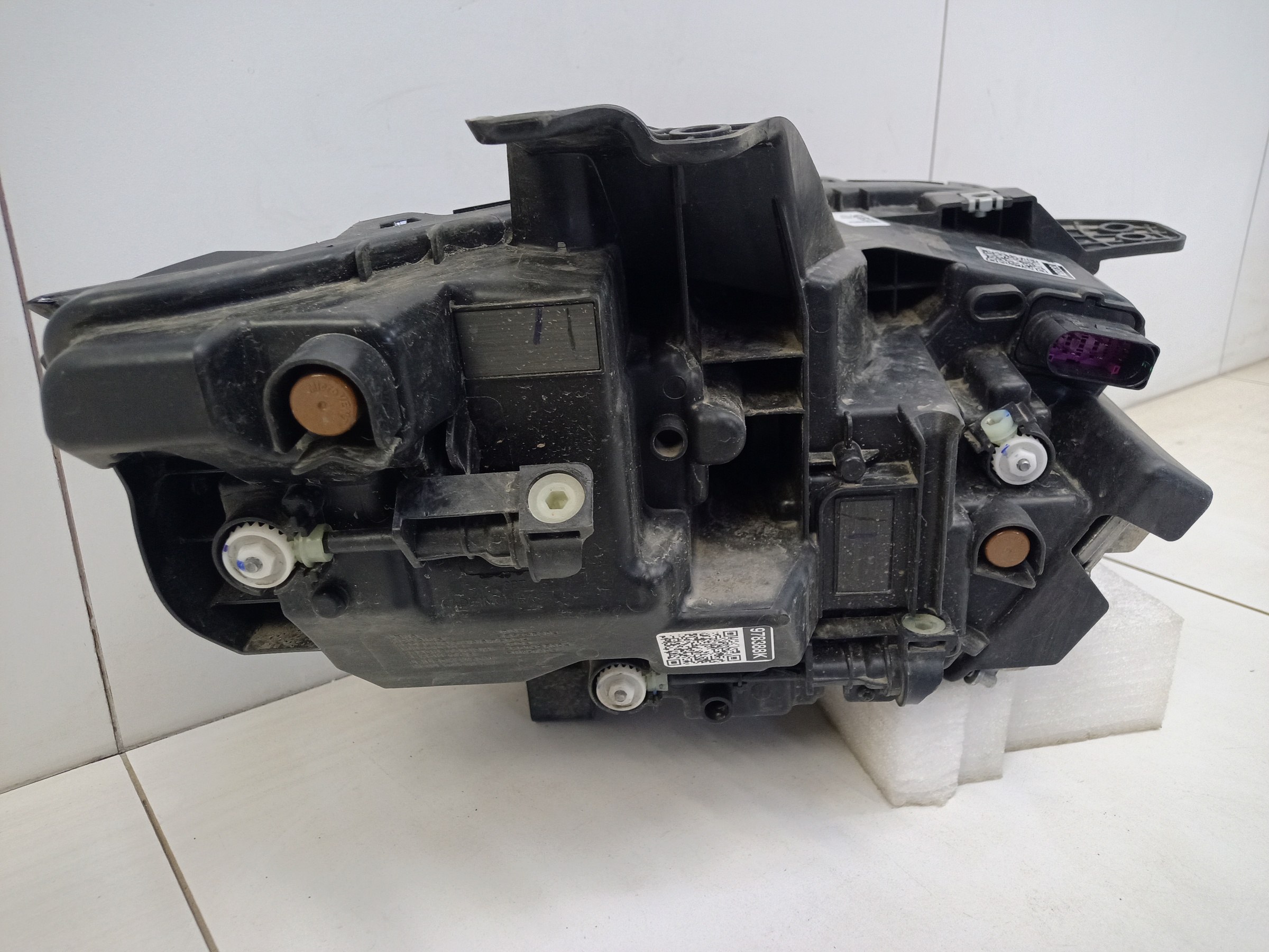 Фара передняя левая Exeed Exlantix ES LED