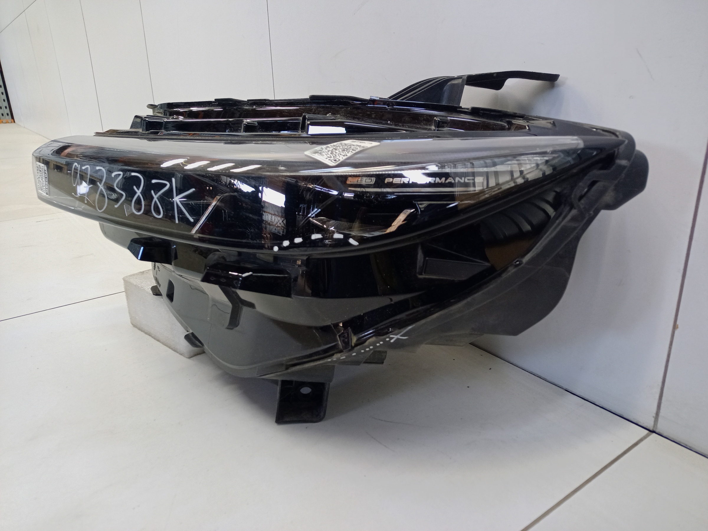 Фара передняя левая Exeed Exlantix ES LED