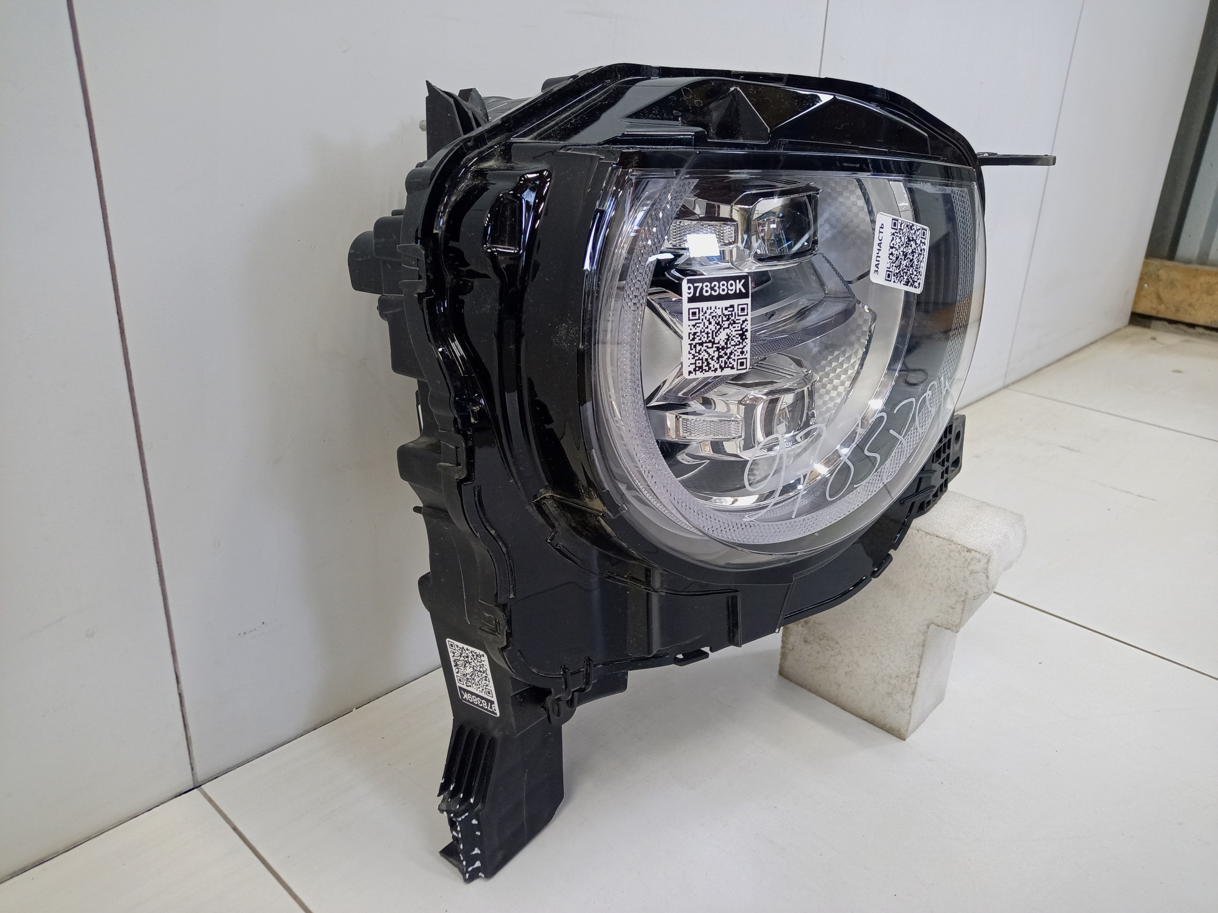 Фара передняя правая Haval H7 LED