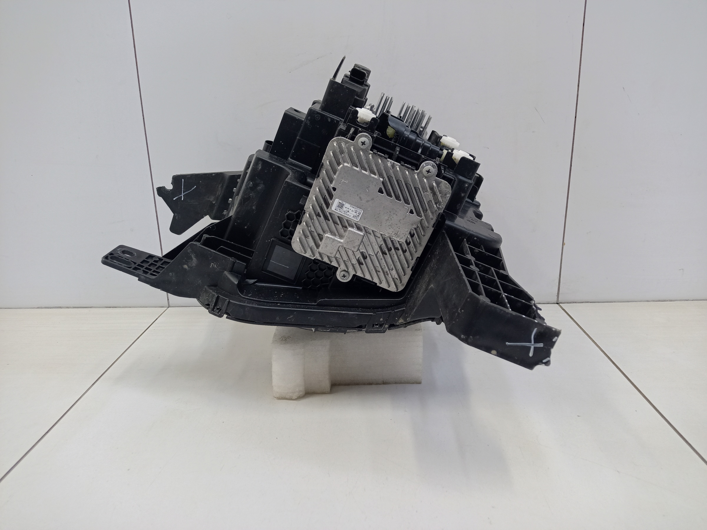 Фара передняя правая Haval H7 LED