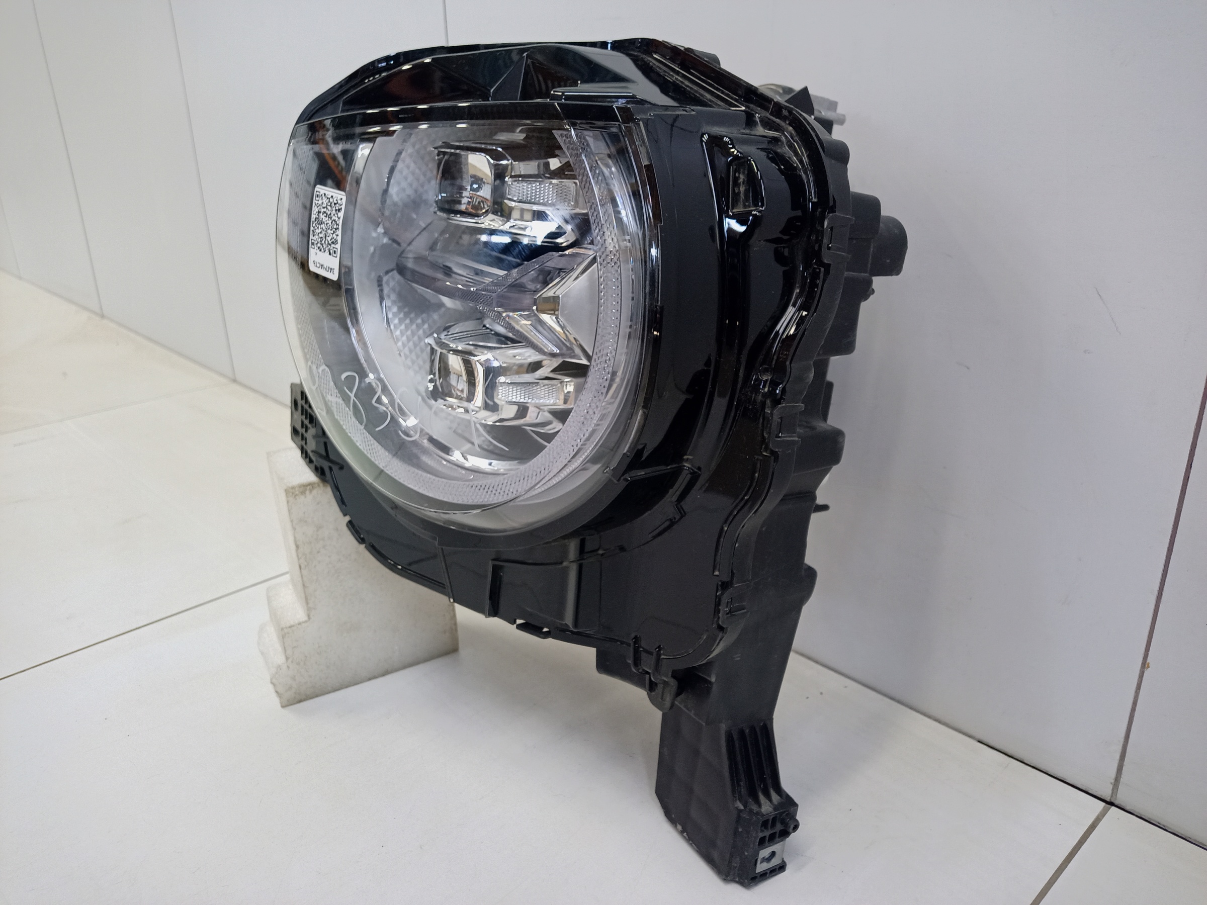 Фара передняя левая Haval H7 LED