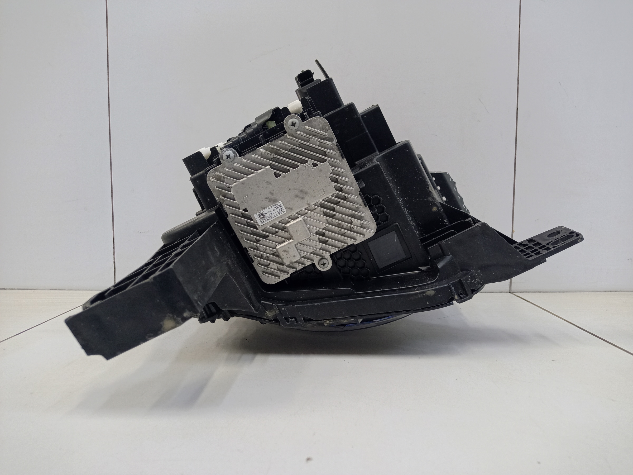 Фара передняя левая Haval H7 LED