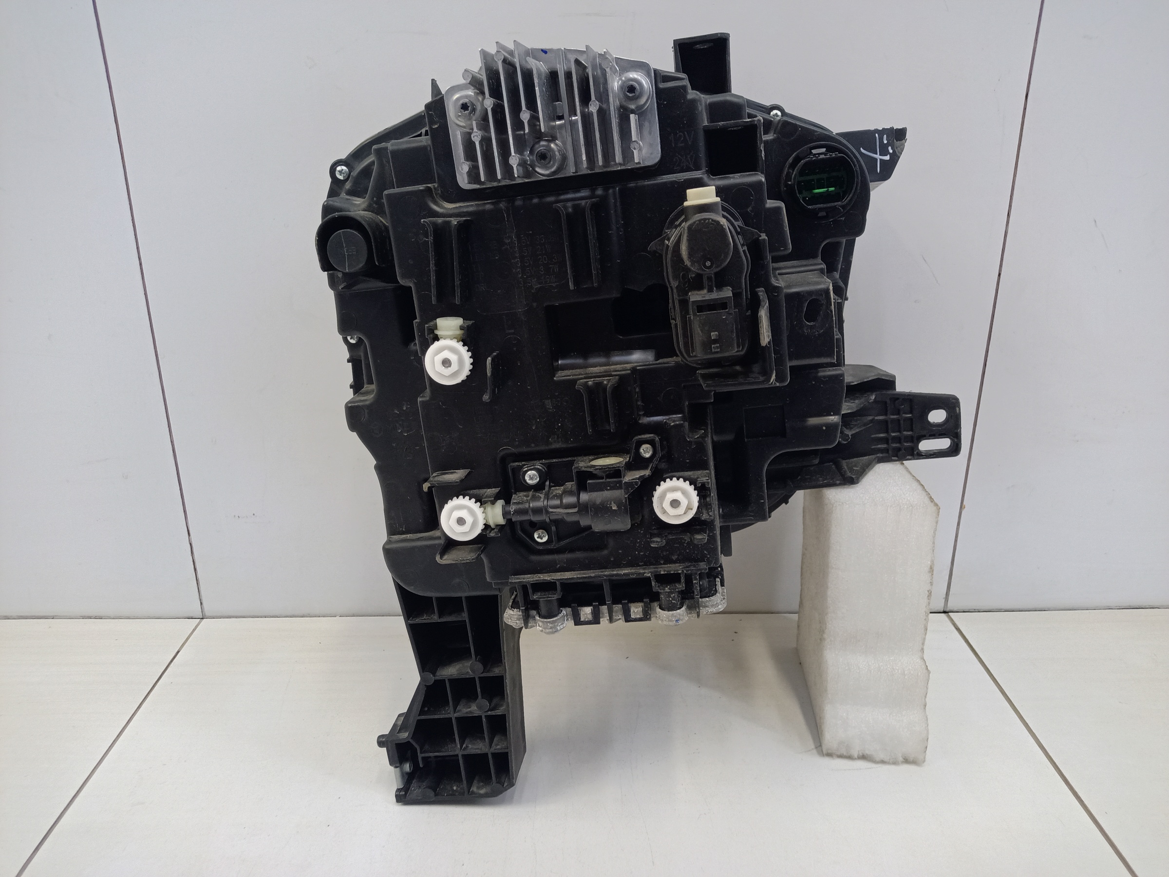 Фара передняя левая Haval H7 LED