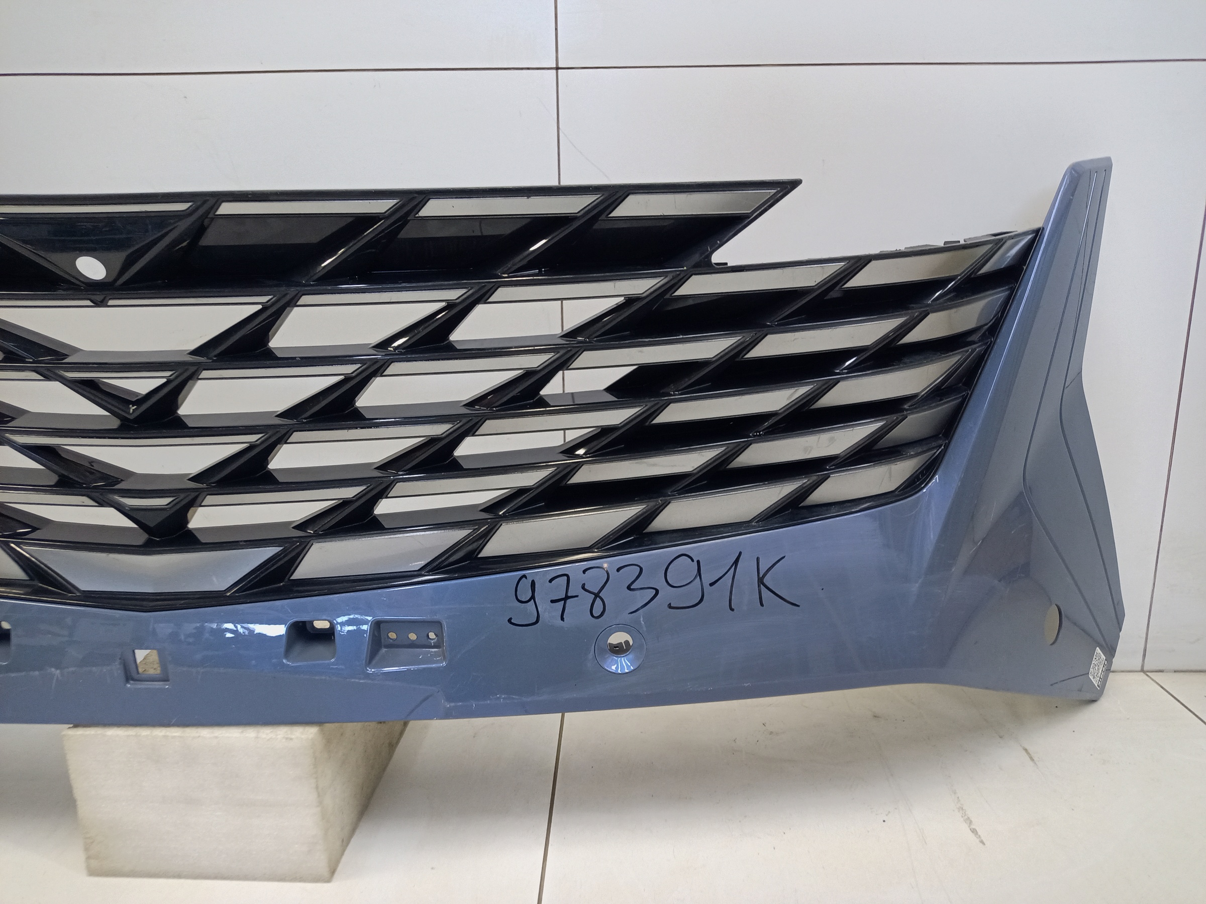 Бампер передний Geely Atlas 2