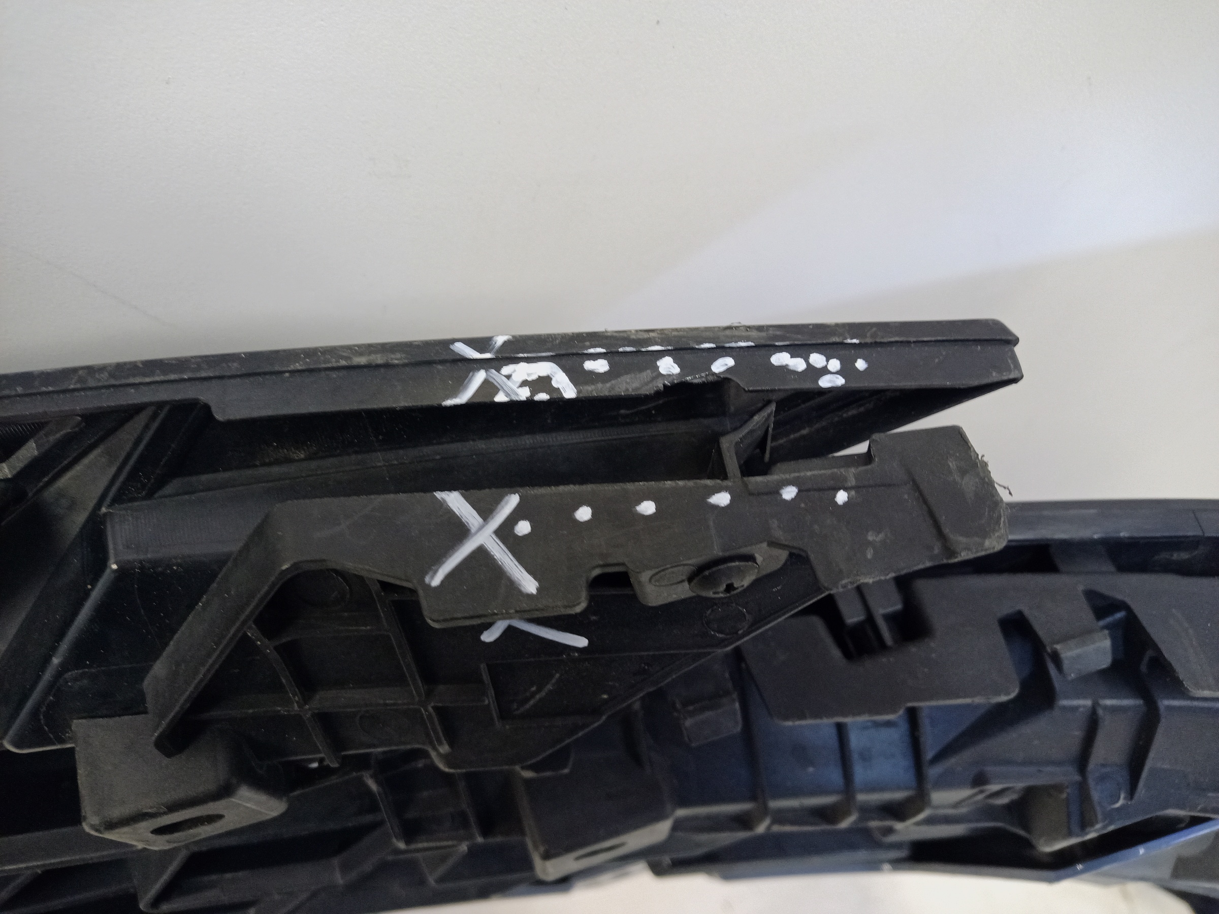 Бампер передний Geely Atlas 2