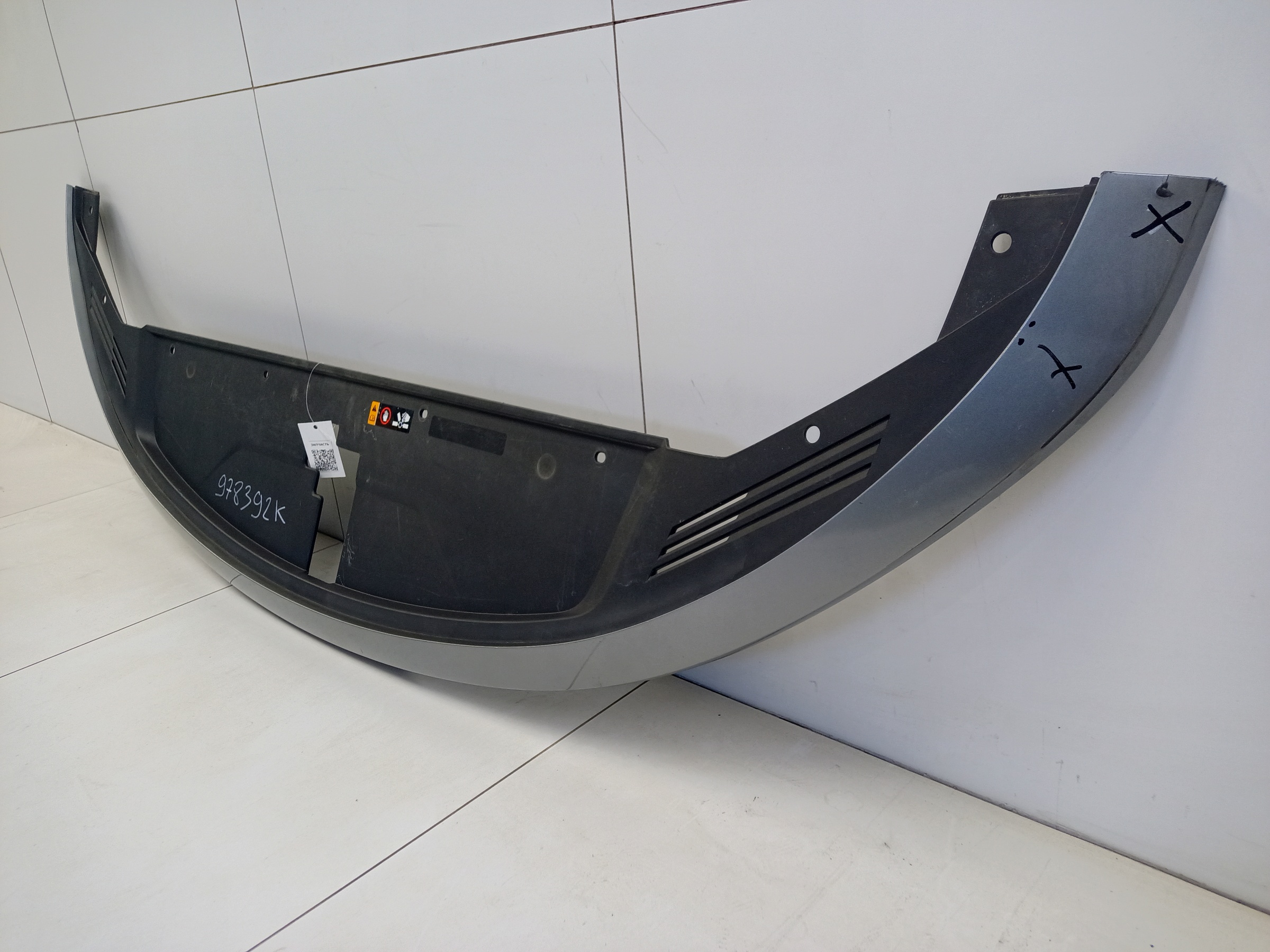 Накладка передней панели Kia Sorento 4