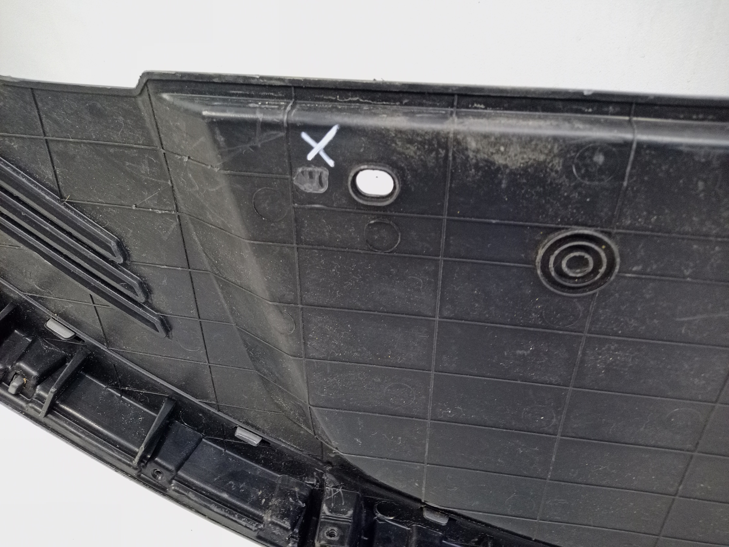 Накладка передней панели Kia Sorento 4