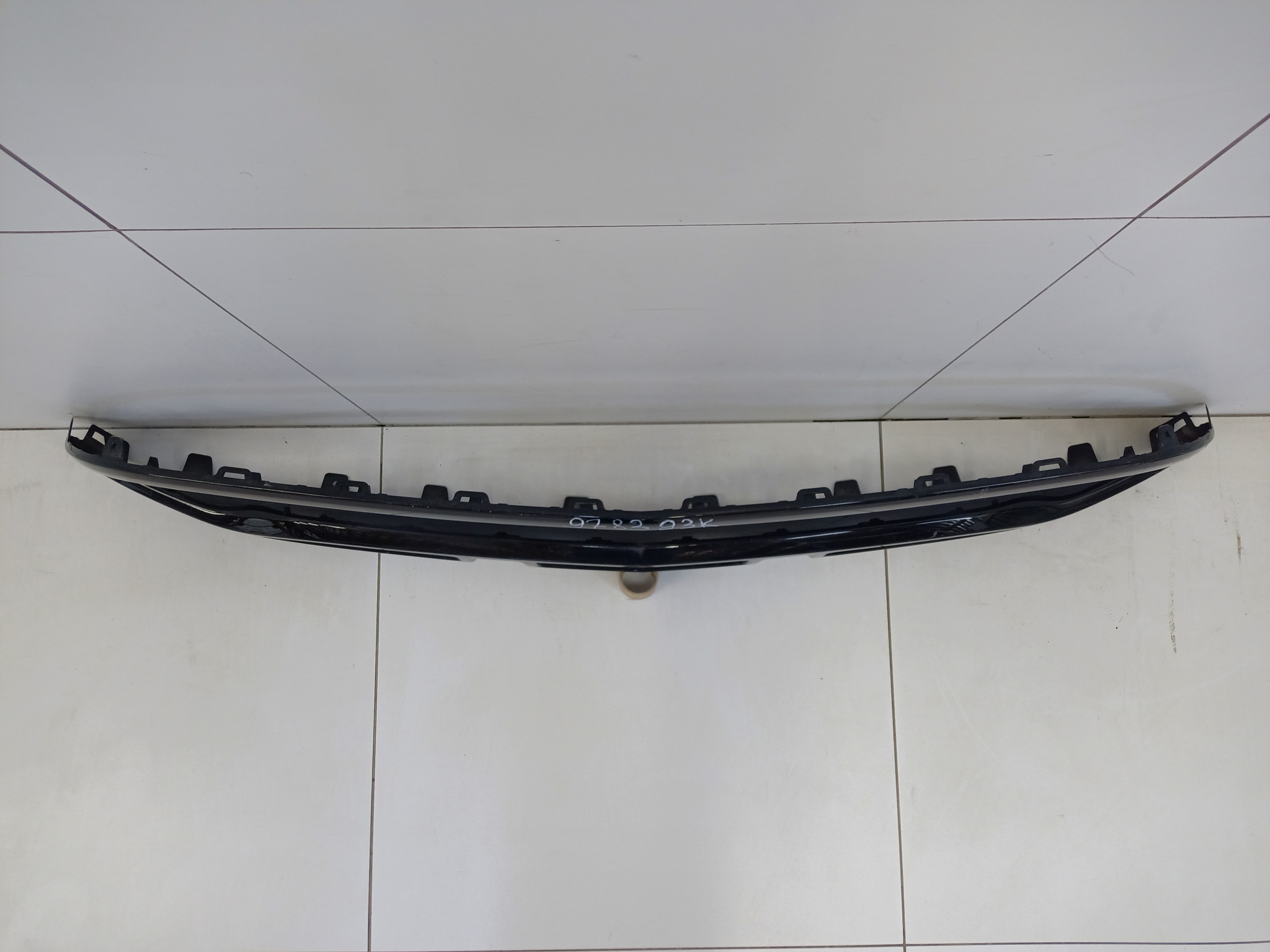 Накладка переднего бампера Mercedes-benz GLA-klasse X156 Restail