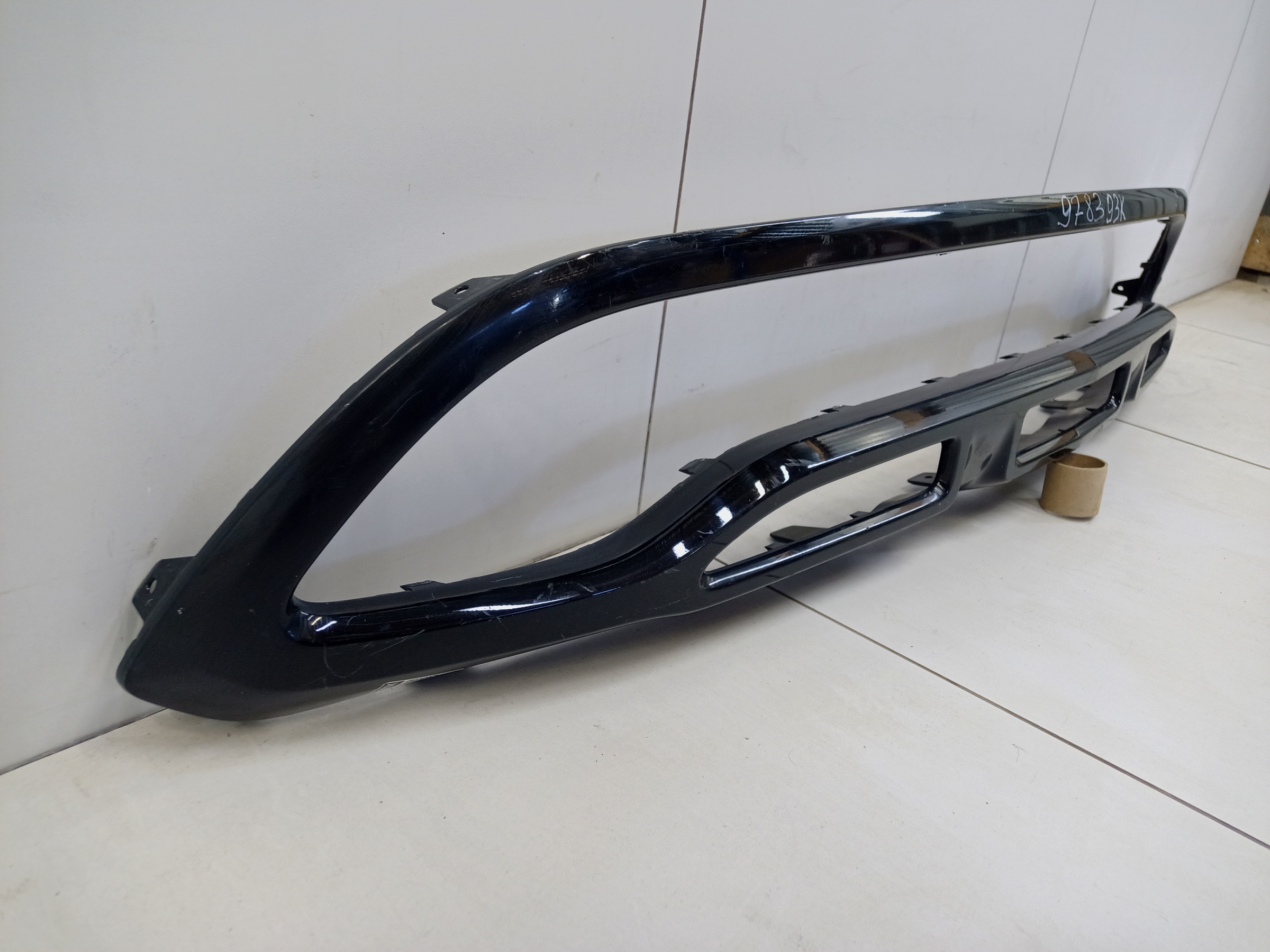 Накладка переднего бампера Mercedes-benz GLA-klasse X156 Restail