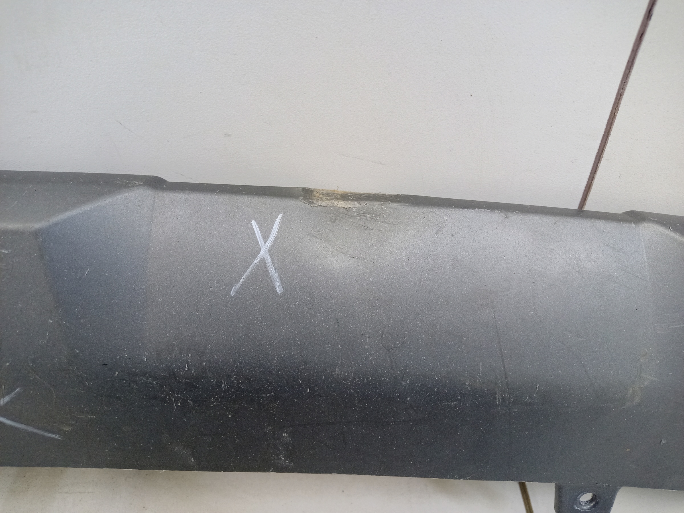 Накладка переднего бампера нижняя Geely Monjaro