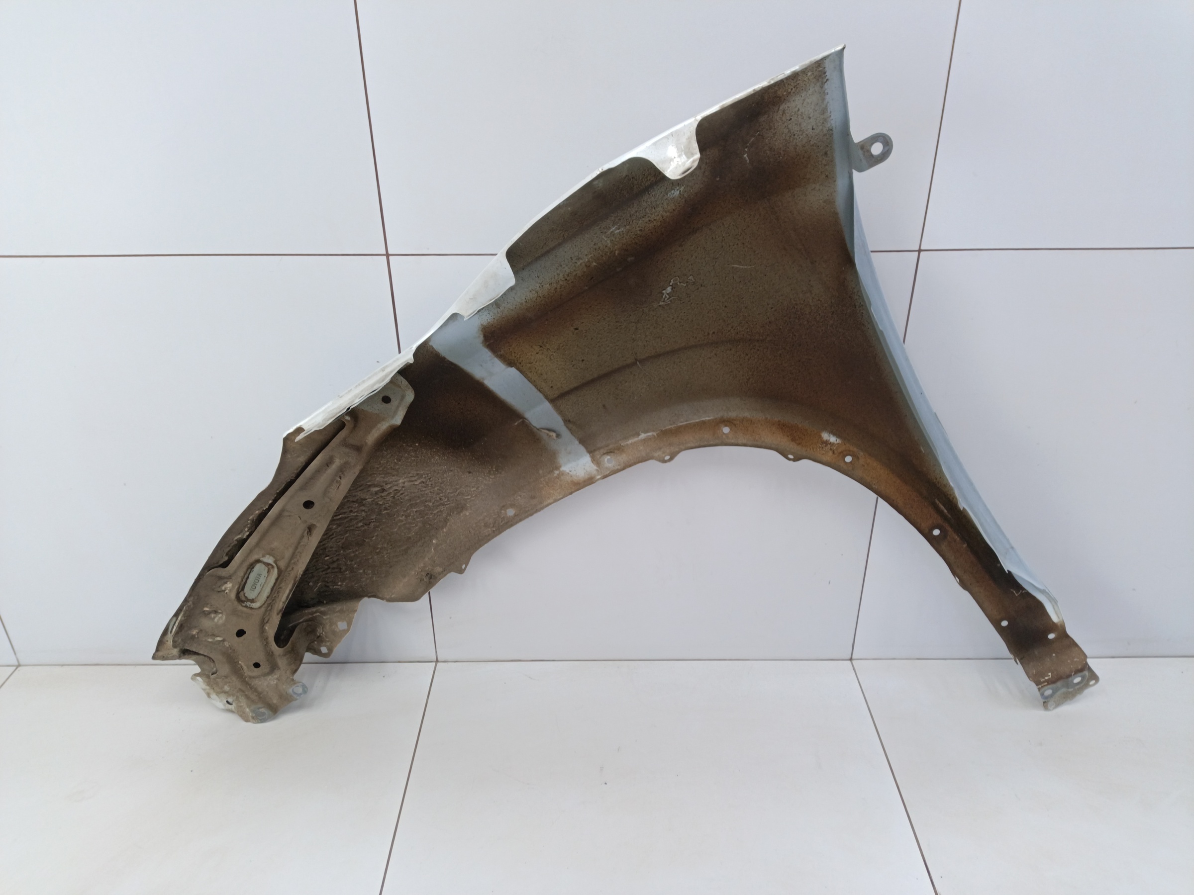 Крыло переднее правое Toyota Highlander 4