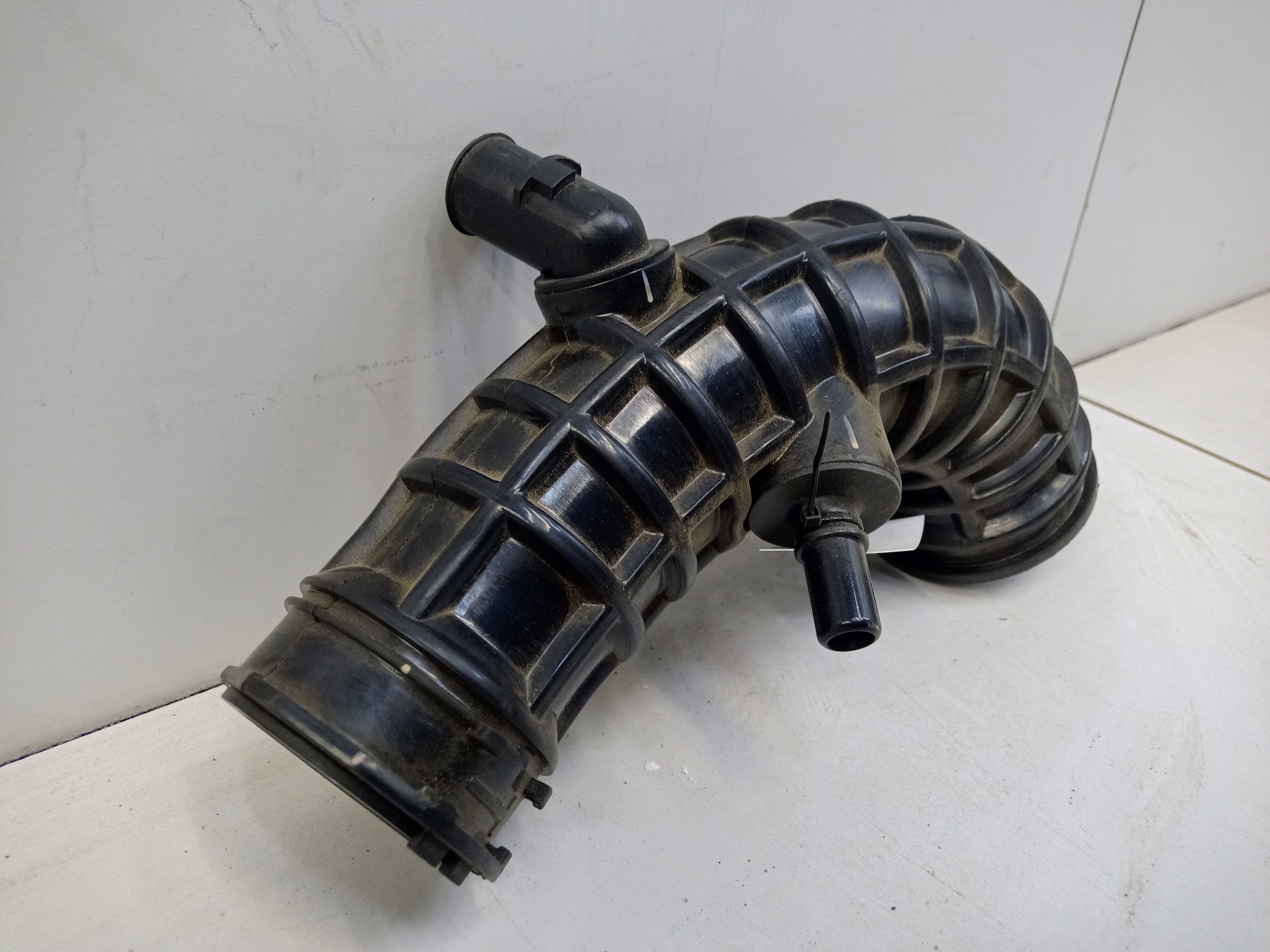 Впускной патрубок резонатора воздушного фильтра Jetour T2